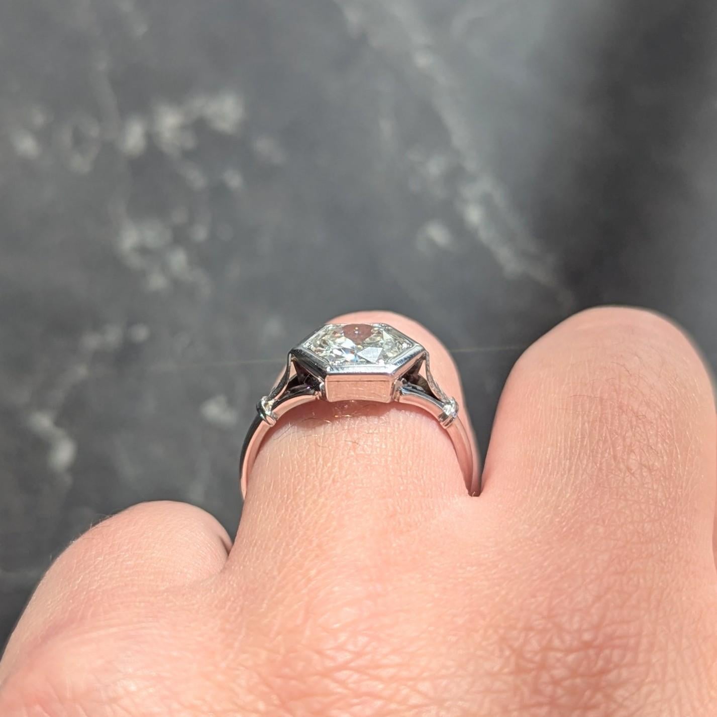 Old European Cut Diamond 18K Gold Vintage Hexagonal Solitaire Engagement Ring