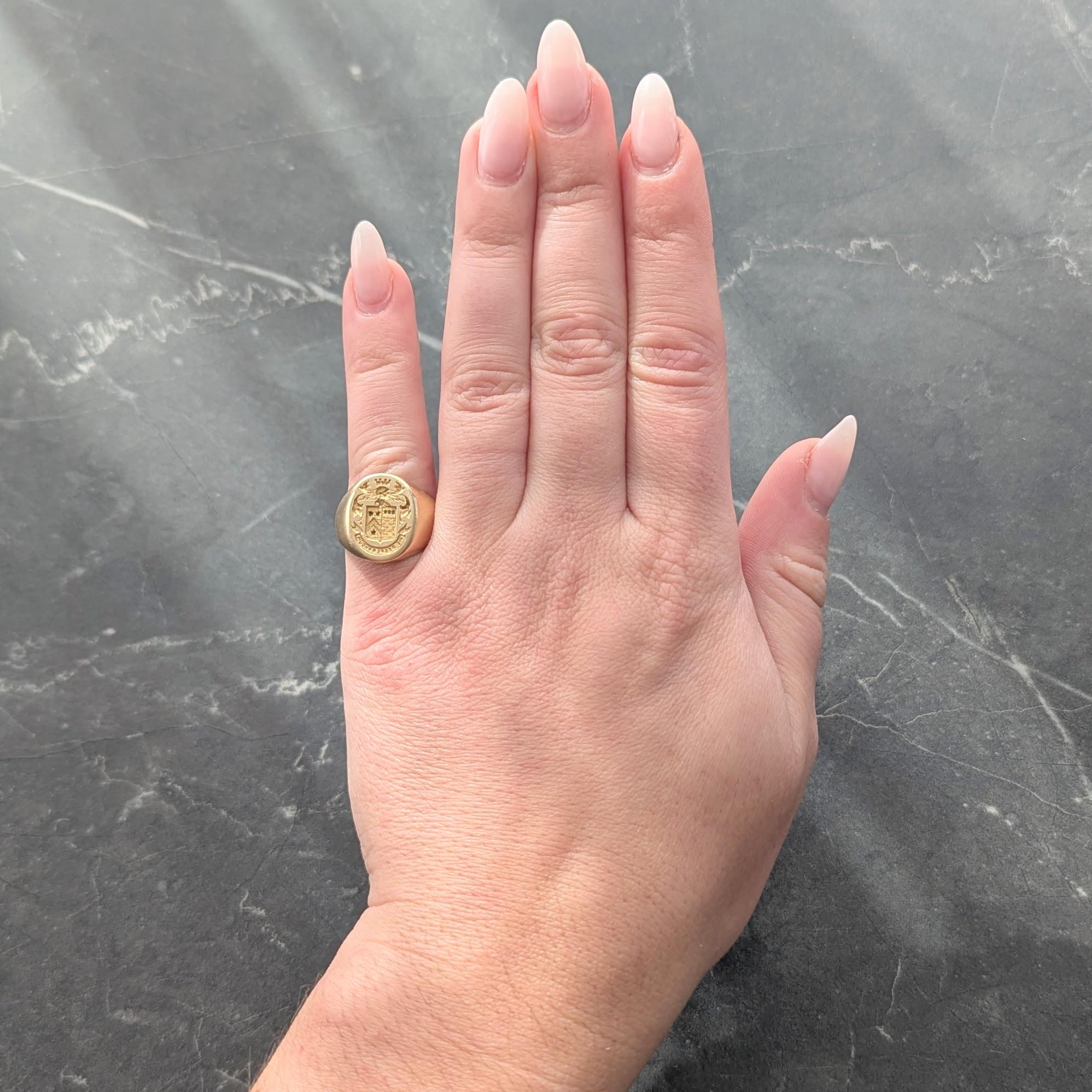 Tiffany & Co Edwardian 14K Yellow Gold Antique Unisex Heraldic Crest Signet Ring