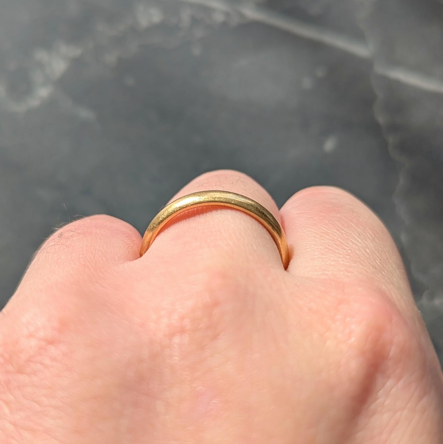 1915 18 Karat Yellow Gold Inscribed Antique Unisex Wedding Band Ring