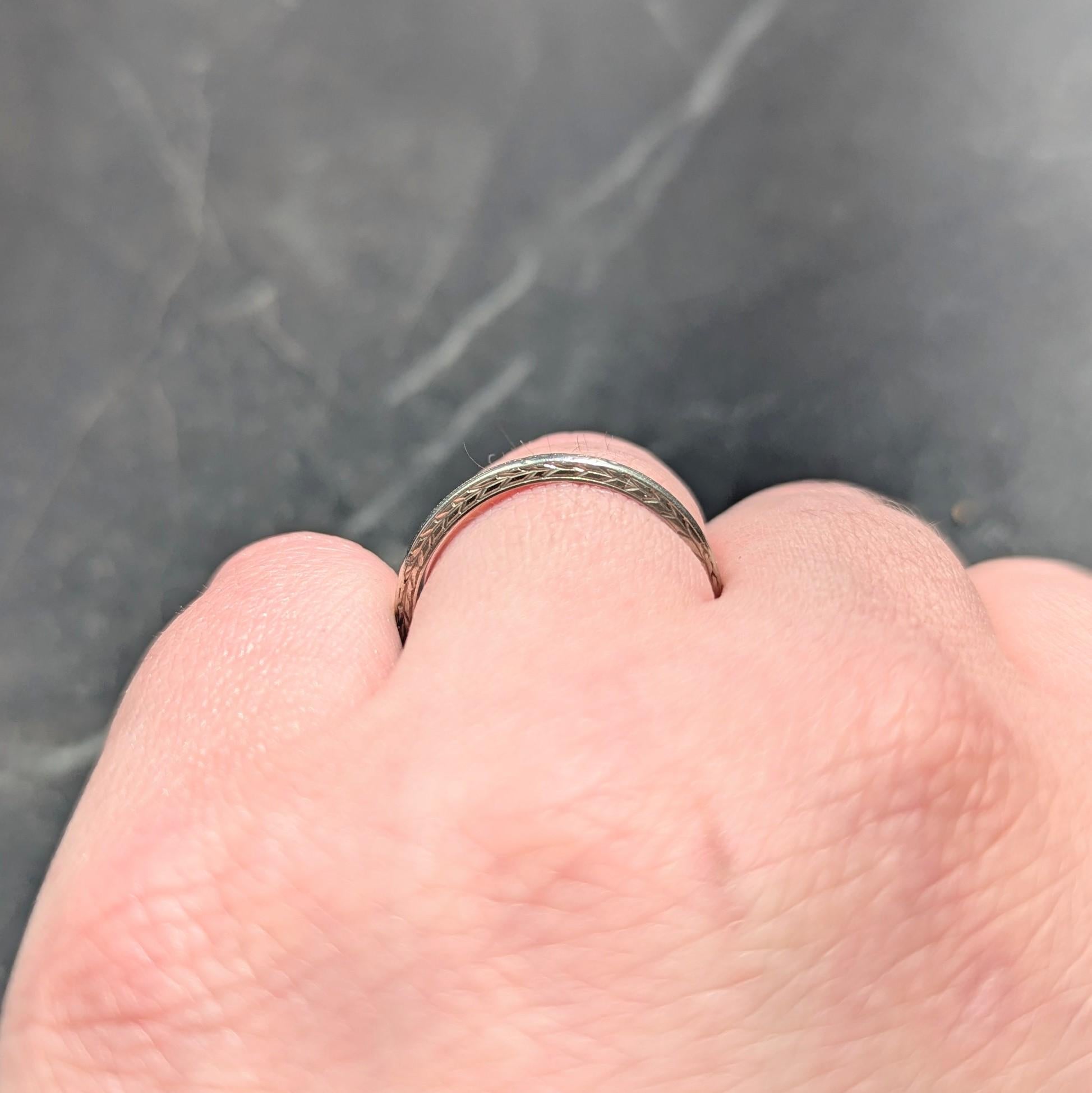 Belais Art Deco 18 Karat White Gold Vintage Wheat Wedding Band Ring