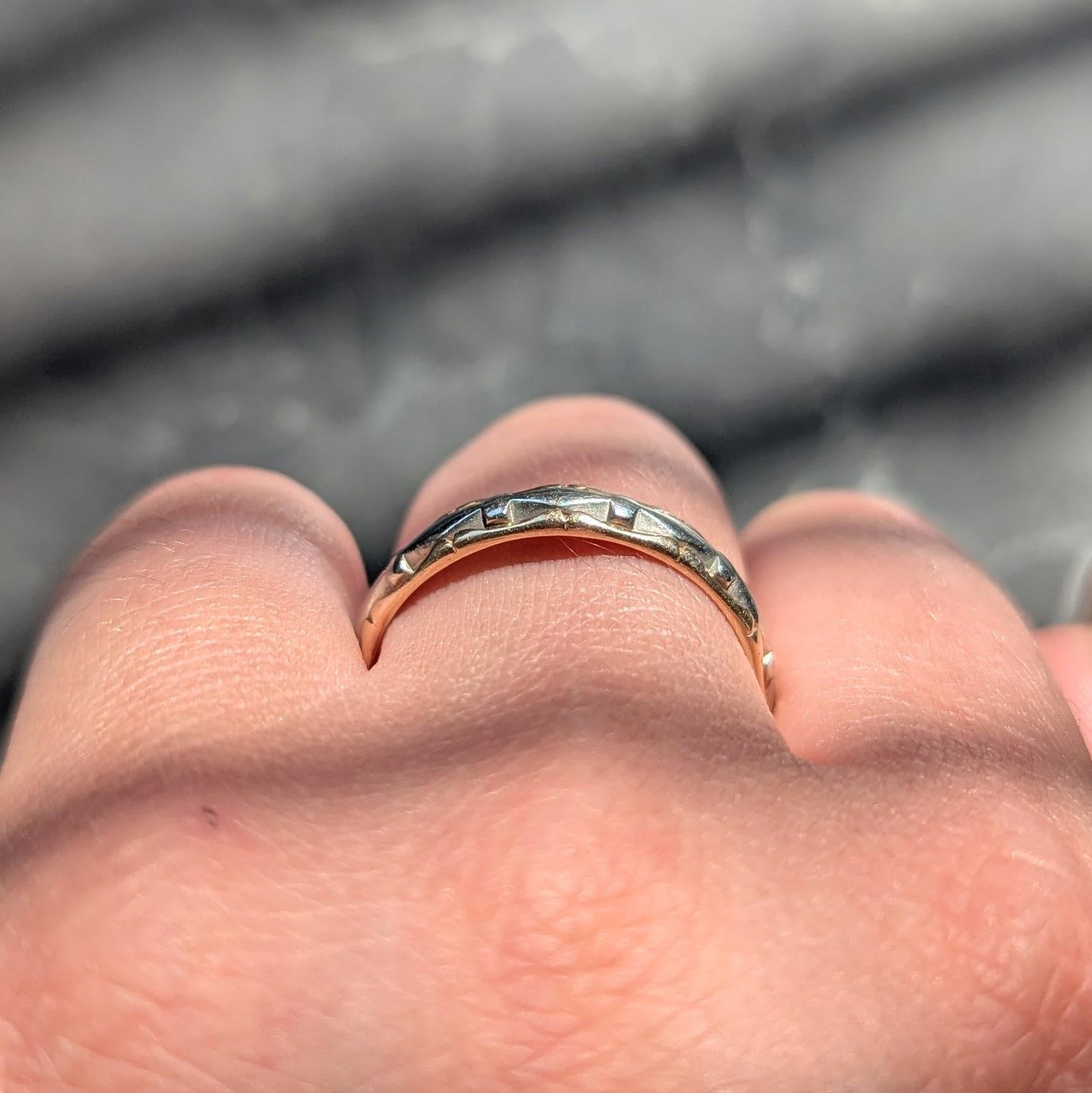 J.R. Woods & Sons 1953 14 Karat Two-Tone Gold Vintage Grooved Wedding Band Ring