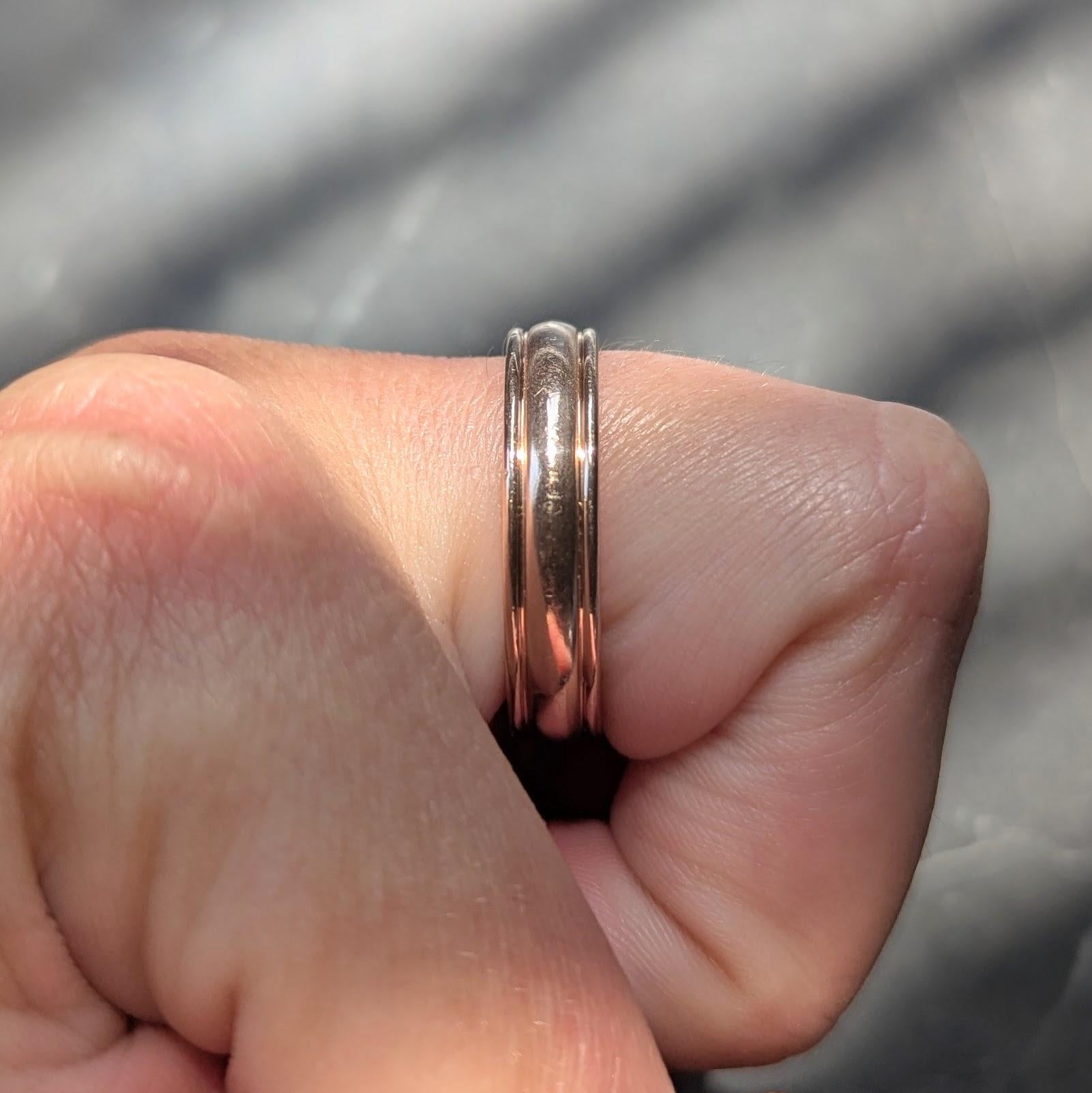 1990's 14 Karat Rose Gold Vintage Fluted Wedding Band Ring