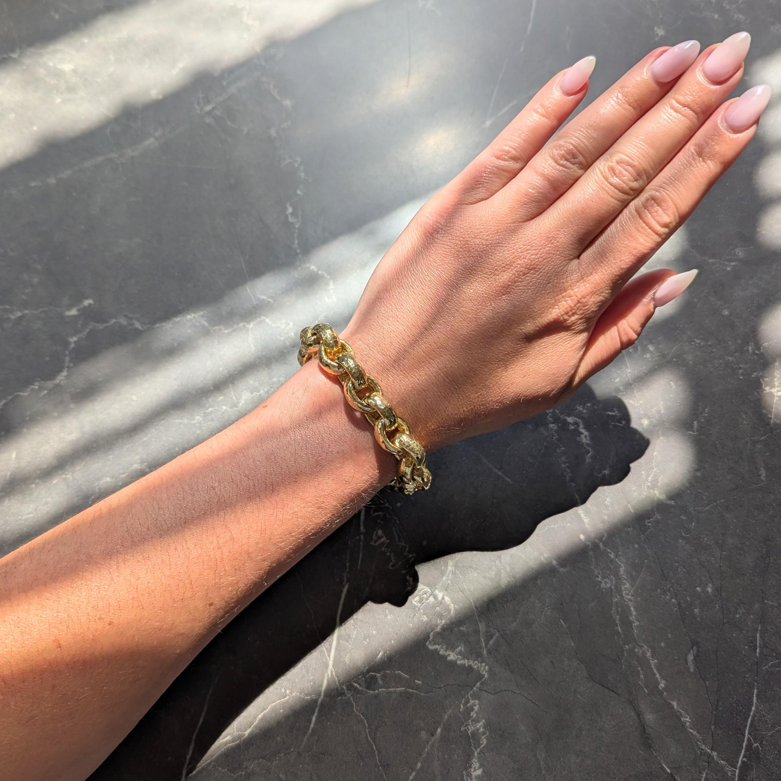 Valentin Magro 1990's 18 Karat Yellow Gold Vintage Hammered Rollo Link Bracelet