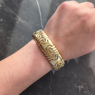 Bulgari 1980's 18 Karat Yellow Gold Wide Vintage Parentesi Tubogas Cuff Bracelet