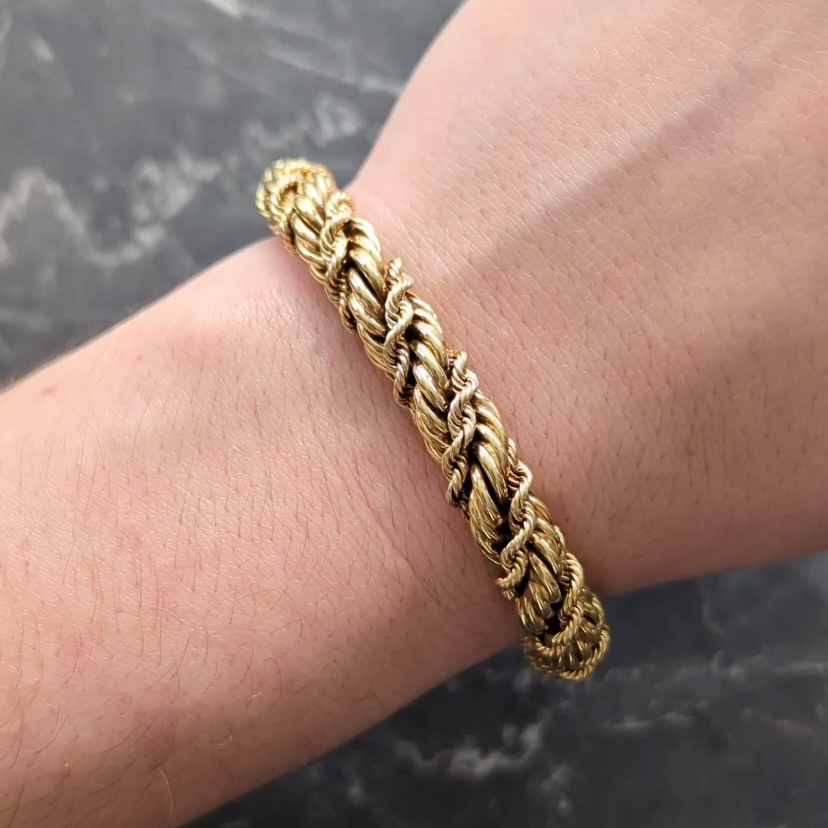 Tiffany & Co. Schlumberger 1960 Sapphire 18K Gold Vintage Twisted Rope Bracelet