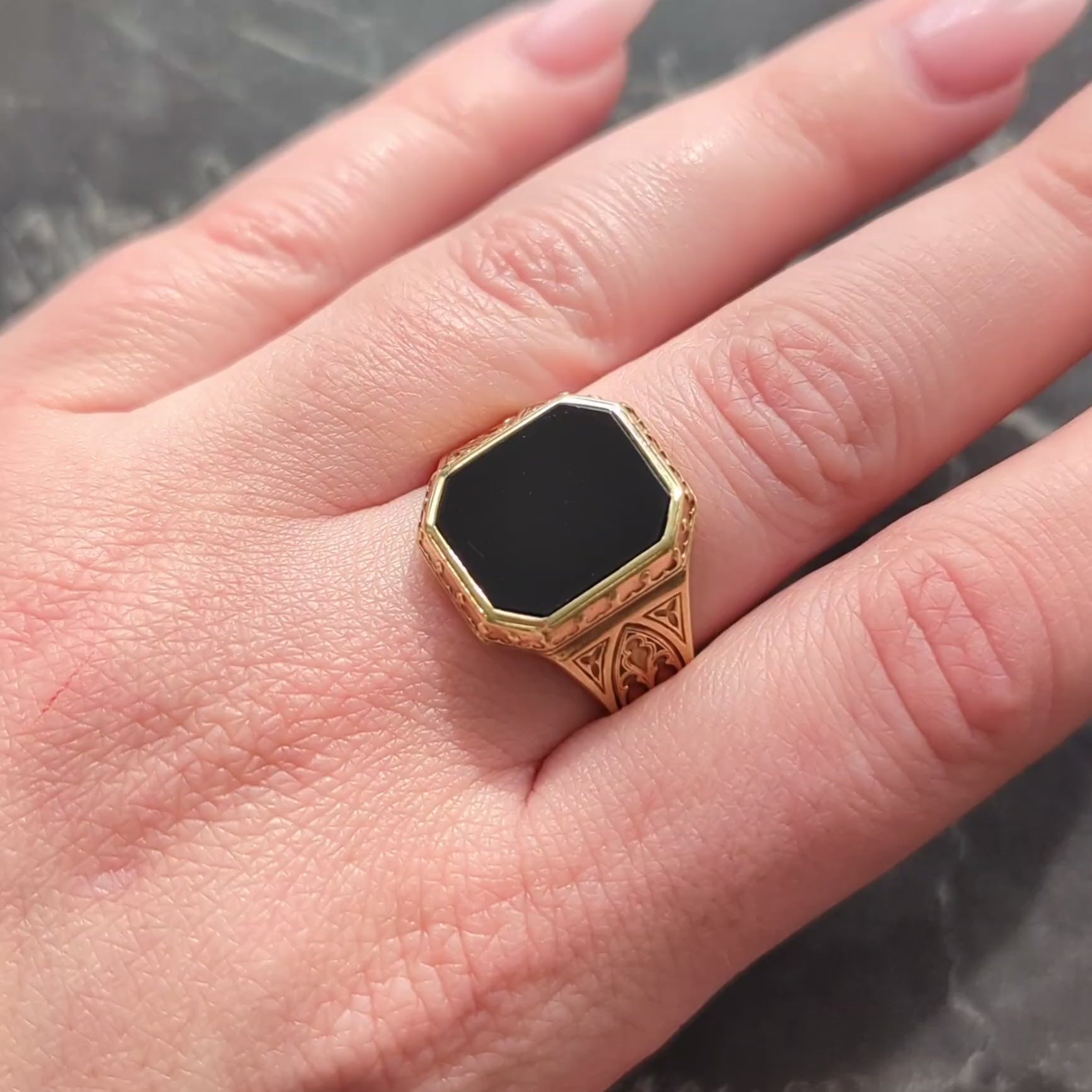 Larter & Sons Victorian Onyx 14K Yellow Gold Gothic Antique Unisex Signet Ring