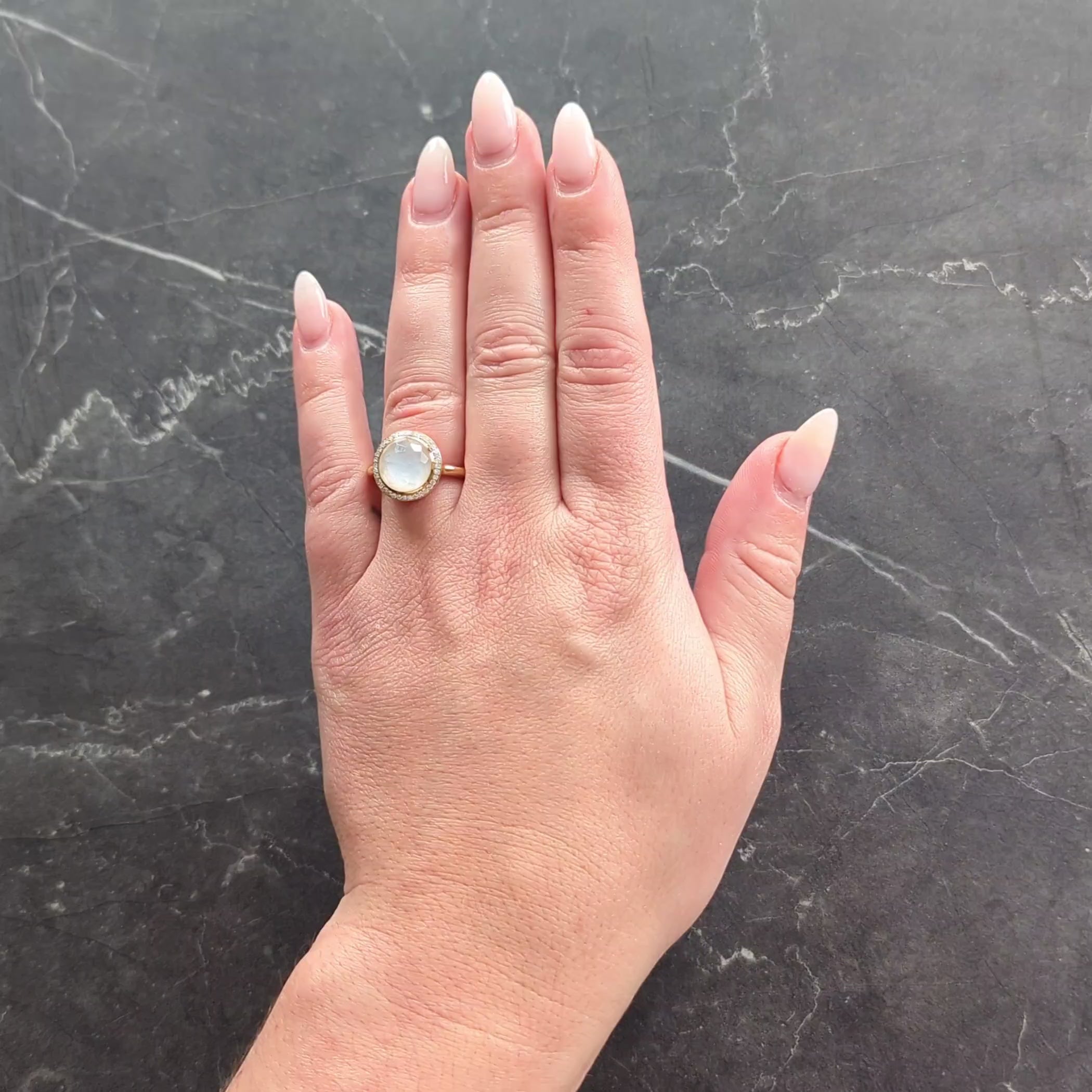 Ippolita Contemporary Diamond Mother-Of-Pearl Quartz Enamel 18K Lollipop Ring