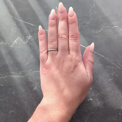 Belais Art Deco 1931 18 Karat White Gold Orange Blossom Band Ring