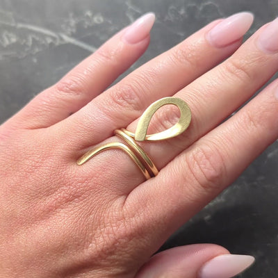 Cartier Dinh Van 1970's 18 Karat Yellow Gold Vintage Ankh Wrap Ring