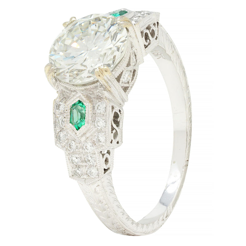 Contemporary 2.21 CTW Diamond Emerald 18 Karat White Gold Engagement Ring GIA
