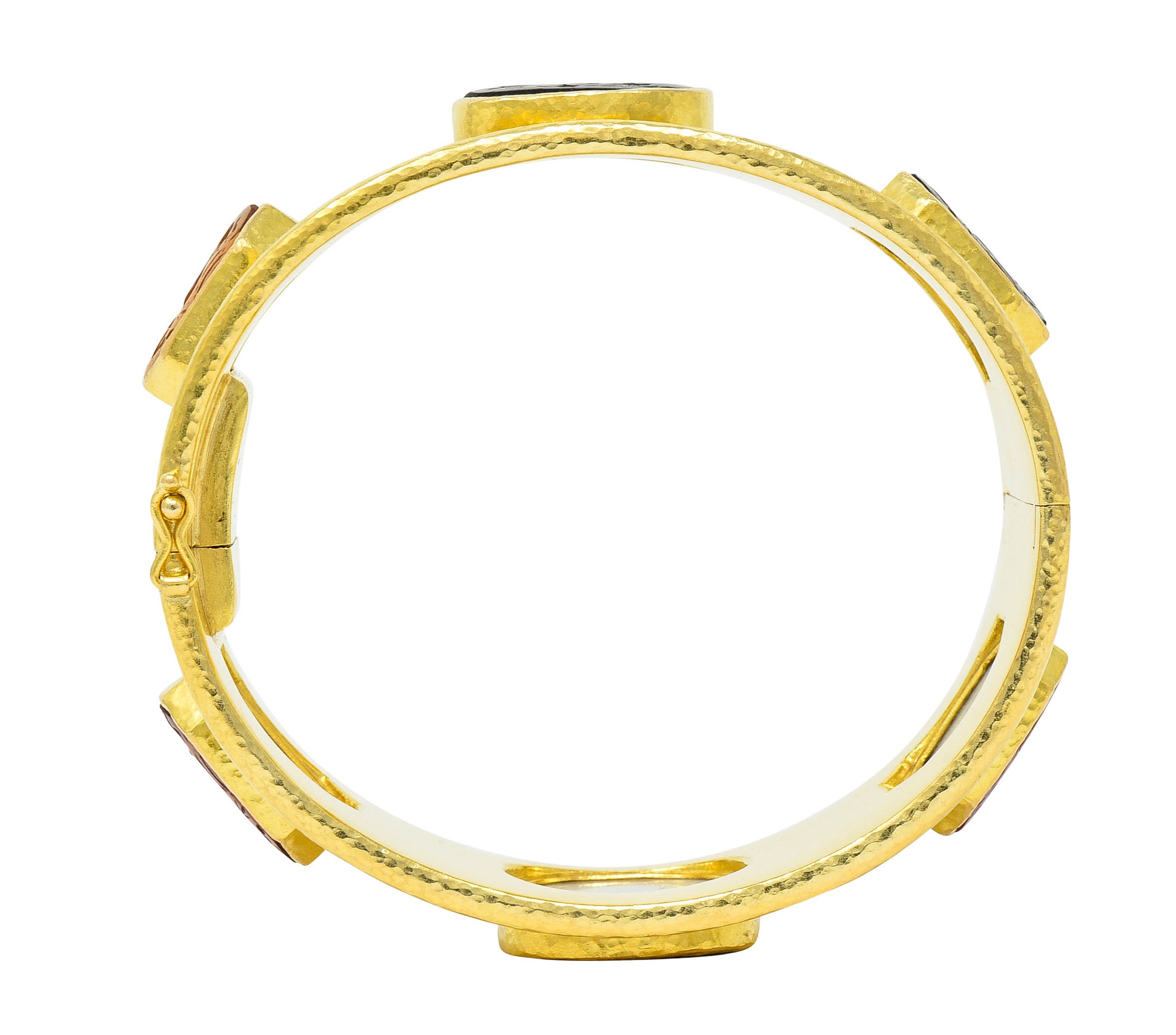 Elizabeth Locke Intaglio 19 Karat Hammered Gold Bangle Braceletbracelet - Wilson's Estate Jewelry