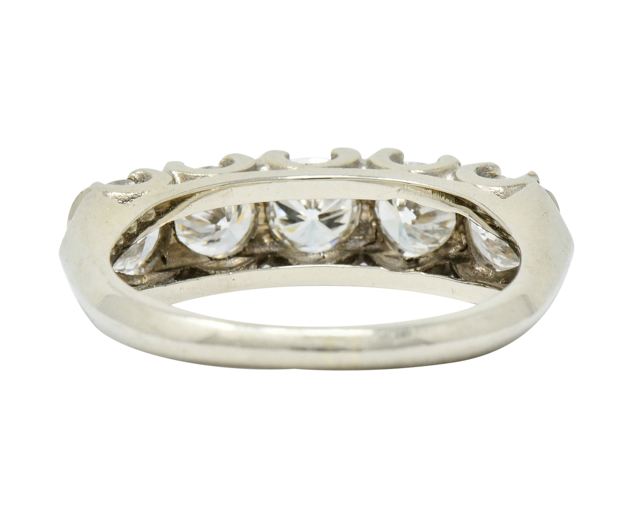 Retro 1.25 CTW Diamond 14 Karat White Gold Fishtail Band Ring - Wilson's Estate Jewelry