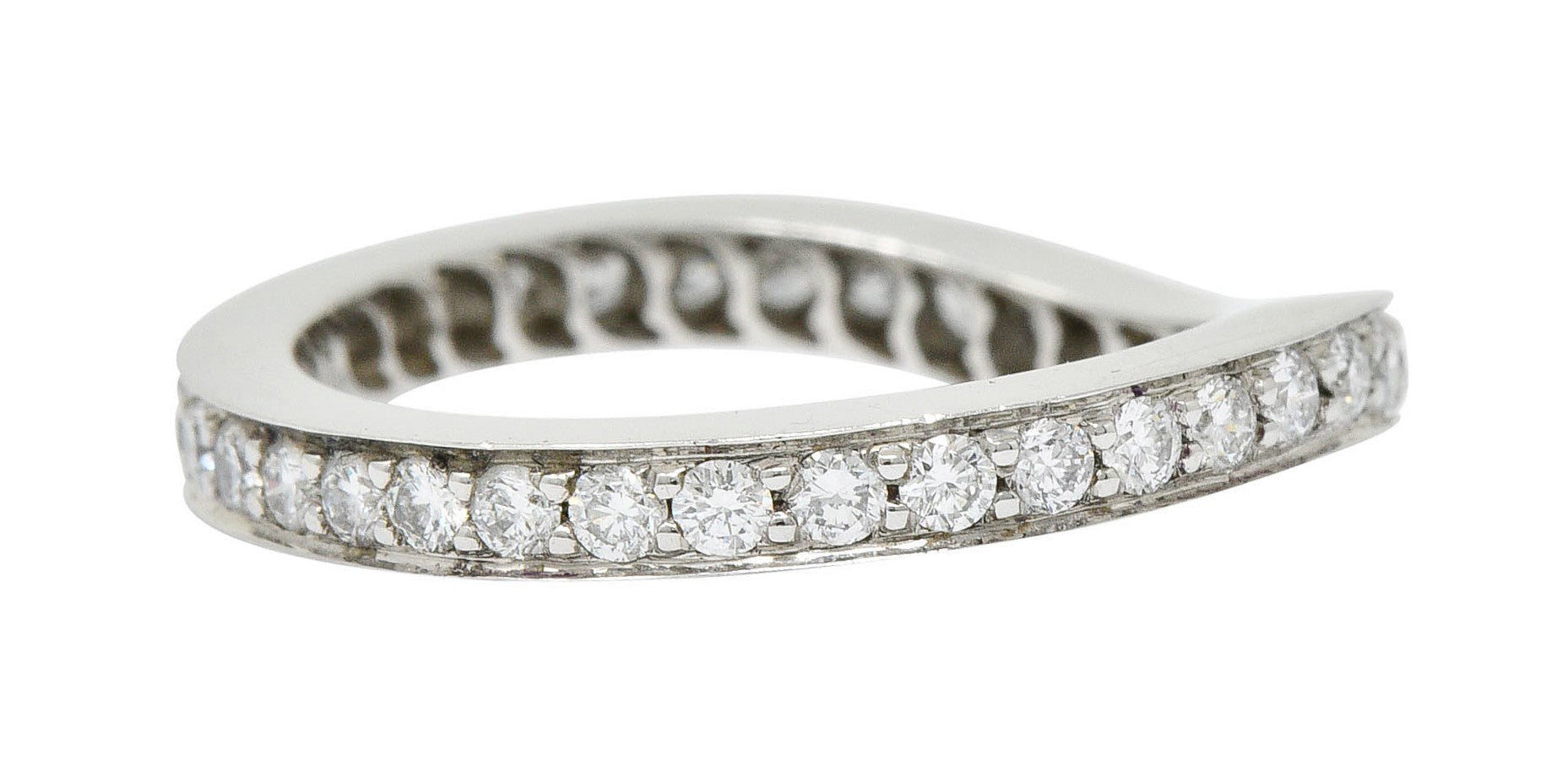 Modern 1.00 CTW Diamond Platinum Chevron Eternity Band RingRing - Wilson's Estate Jewelry