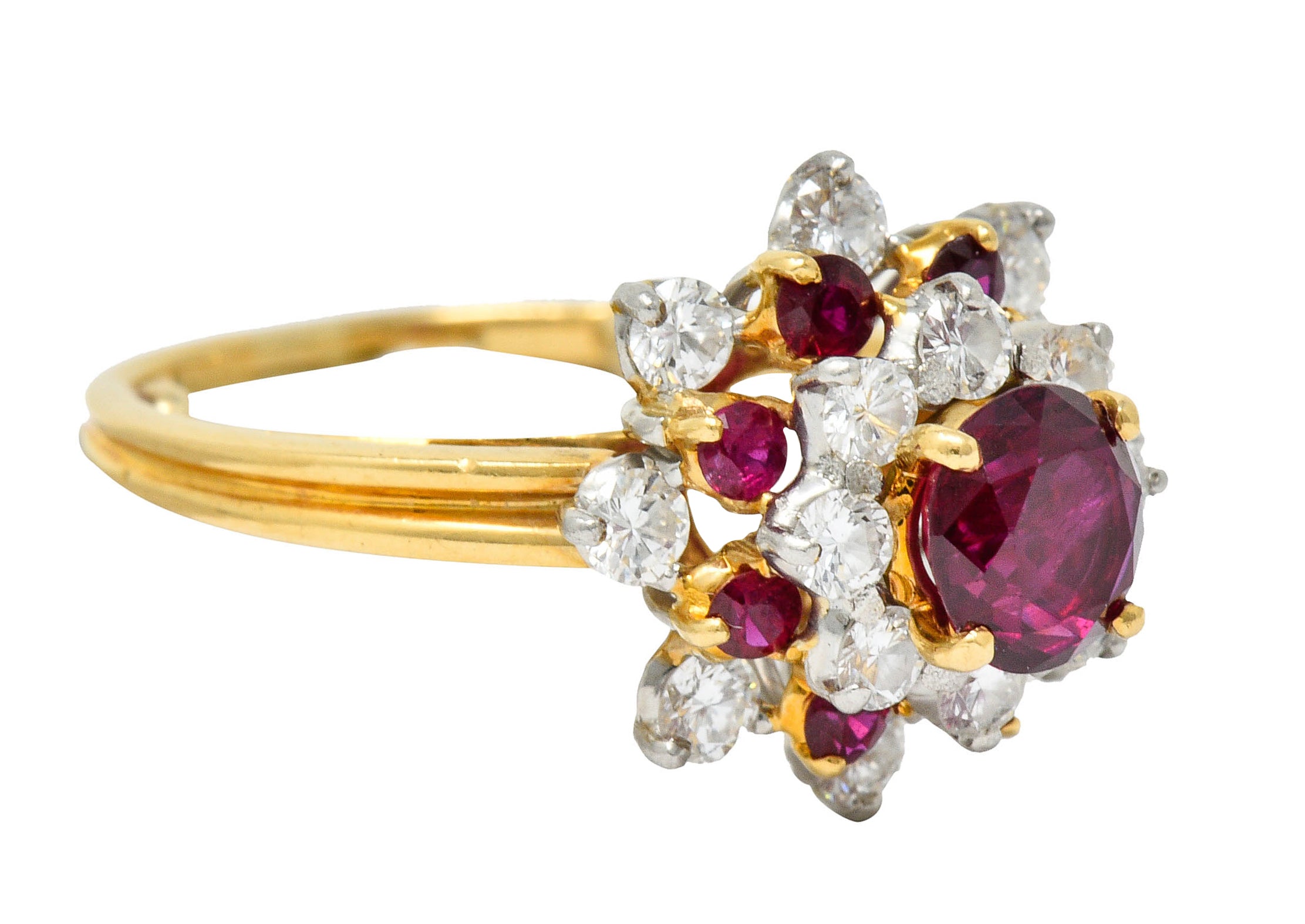 Oscar Heyman J.E. Caldwell Ruby Diamond 18 Karat Gold Platinum Cluster Ring GIARing - Wilson's Estate Jewelry