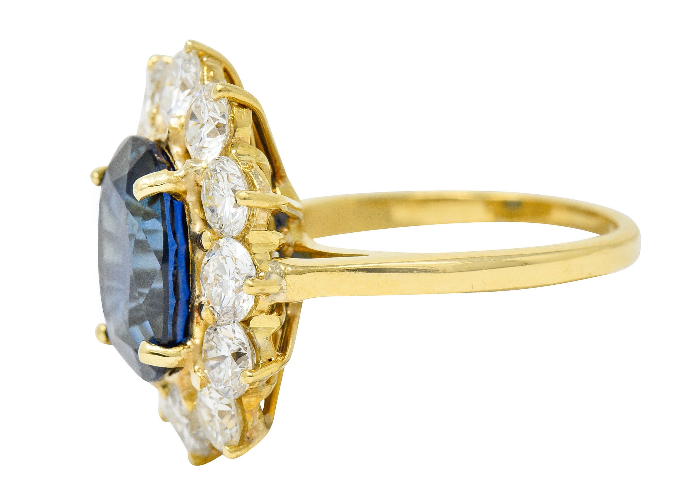 Vintage 7.20 CTW Sapphire Diamond 18 Karat Gold Cluster RingRing - Wilson's Estate Jewelry