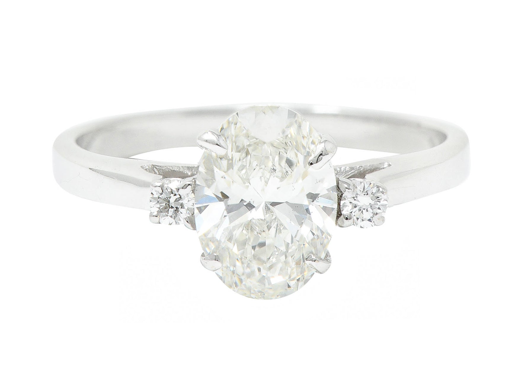 Contemporary 1.28 CTW Oval Diamond 14 Karat White Gold Engagement RingRing - Wilson's Estate Jewelry