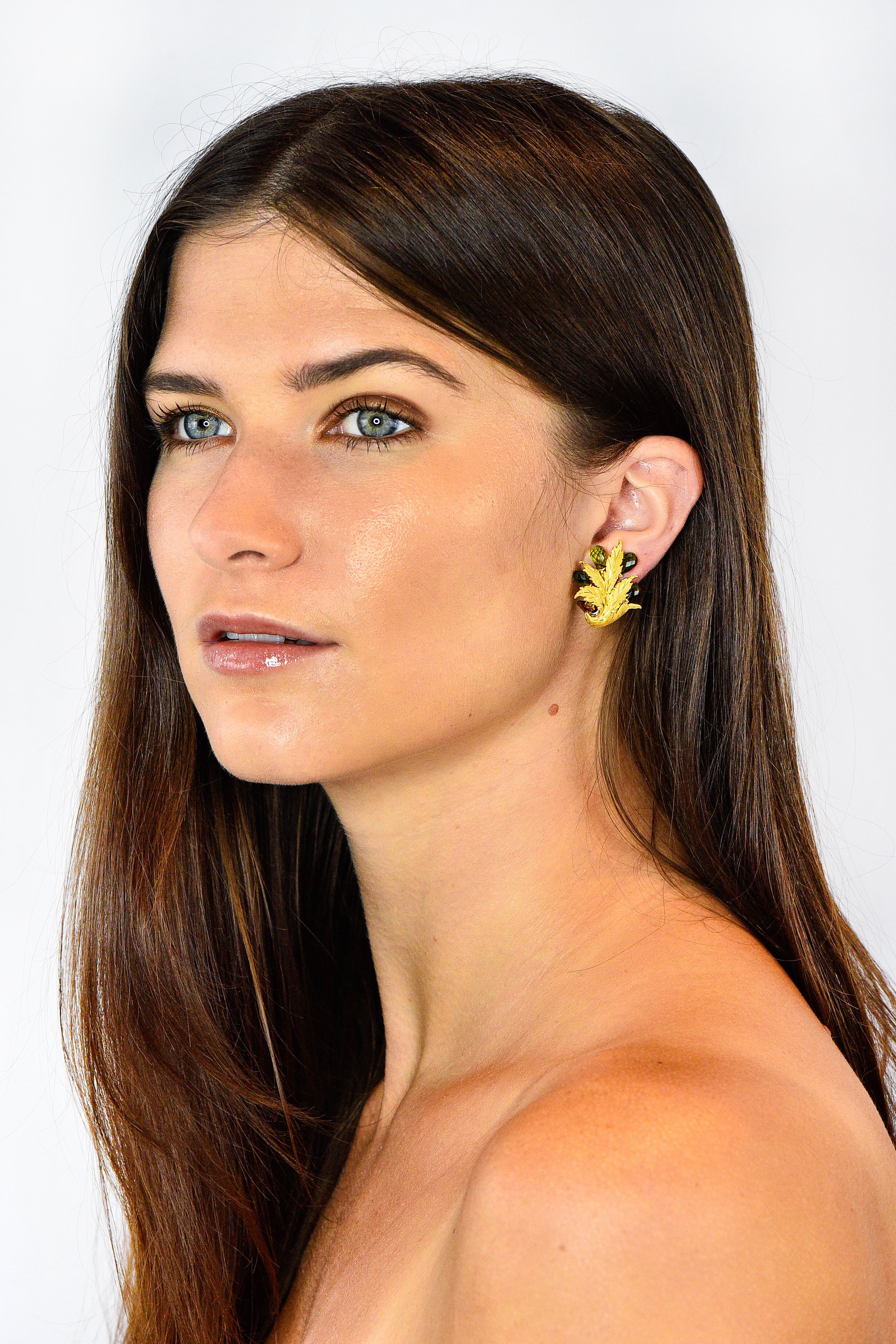 Buccellati Green Sapphire Briolette 18 Karat Two-Tone Gold Leaf Ear-Clip Earrings - Wilson's Estate Jewelry