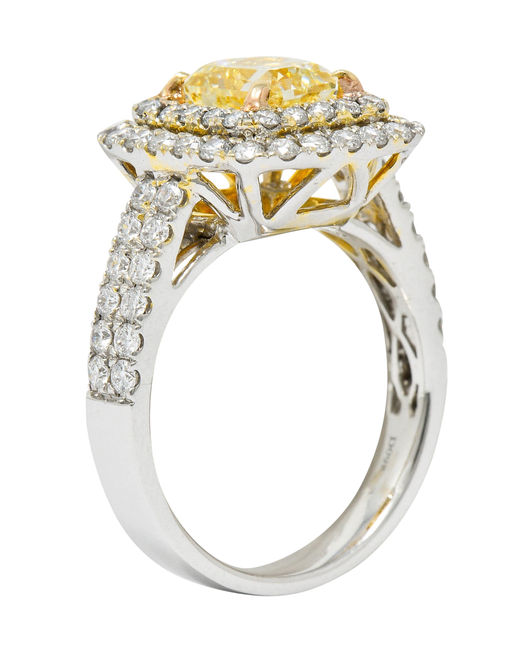 Contemporary 2.60 CTW Yellow Diamond & White Diamond 18 Karat Gold RingRing - Wilson's Estate Jewelry