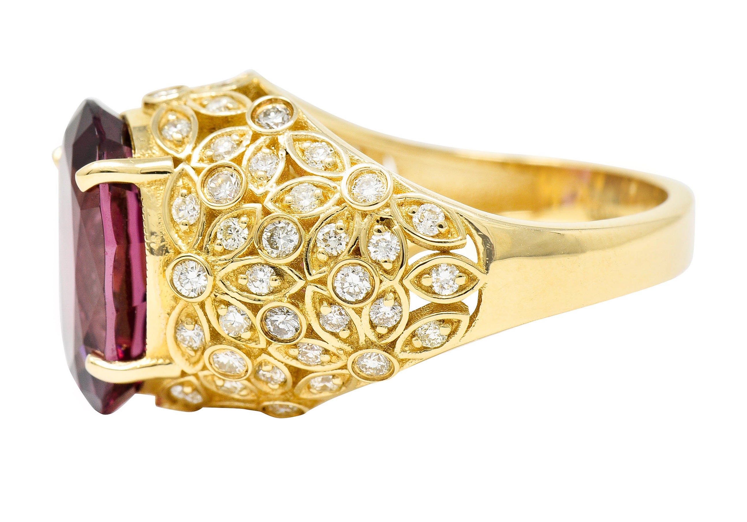 Contemporary 7.51 CTW Spinel Diamond 14 Karat Gold Gemstone RingRing - Wilson's Estate Jewelry