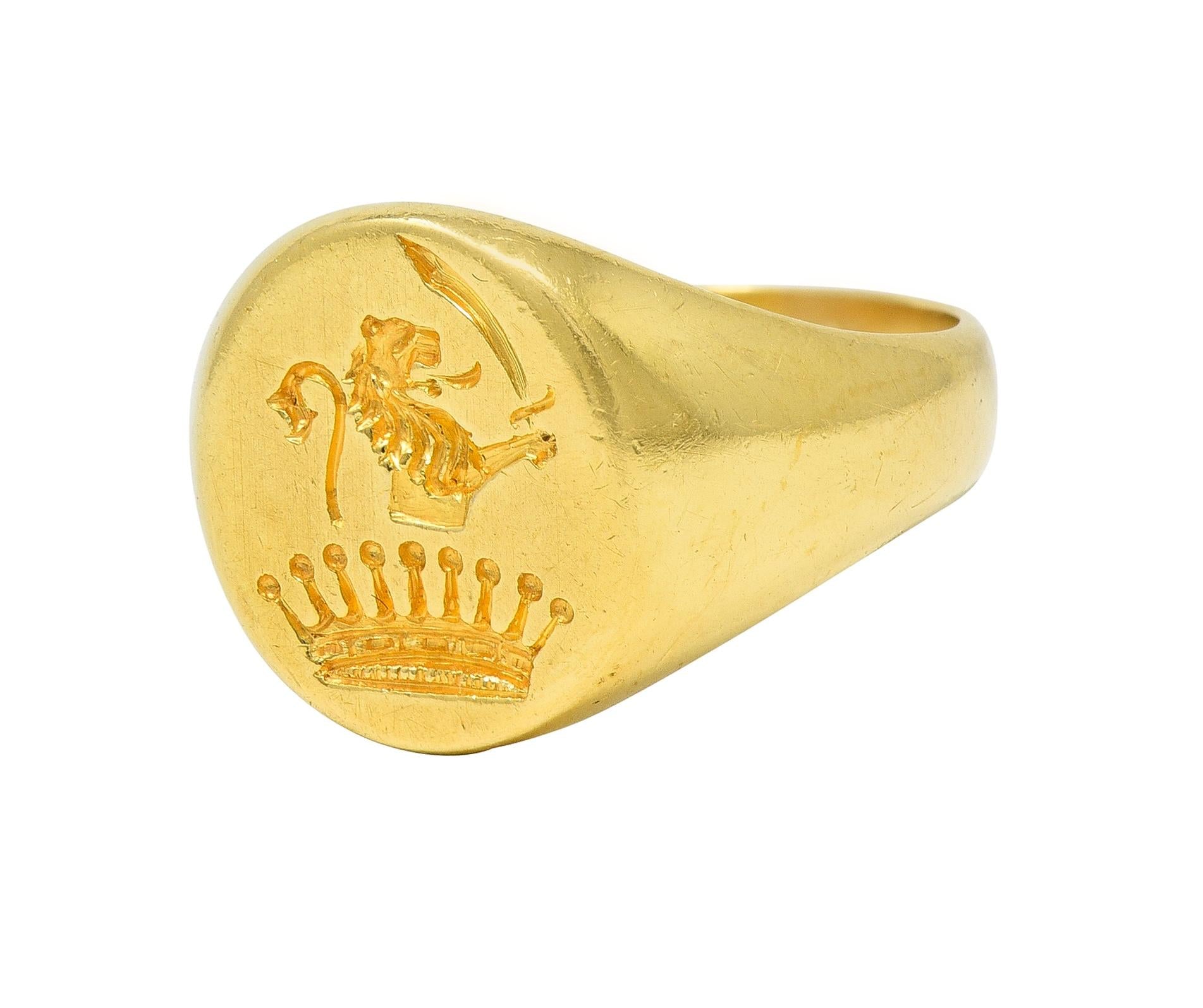 Victorian 18 Karat Yellow Gold Heraldic Lion Intaglio Antique Unisex Signet Ring