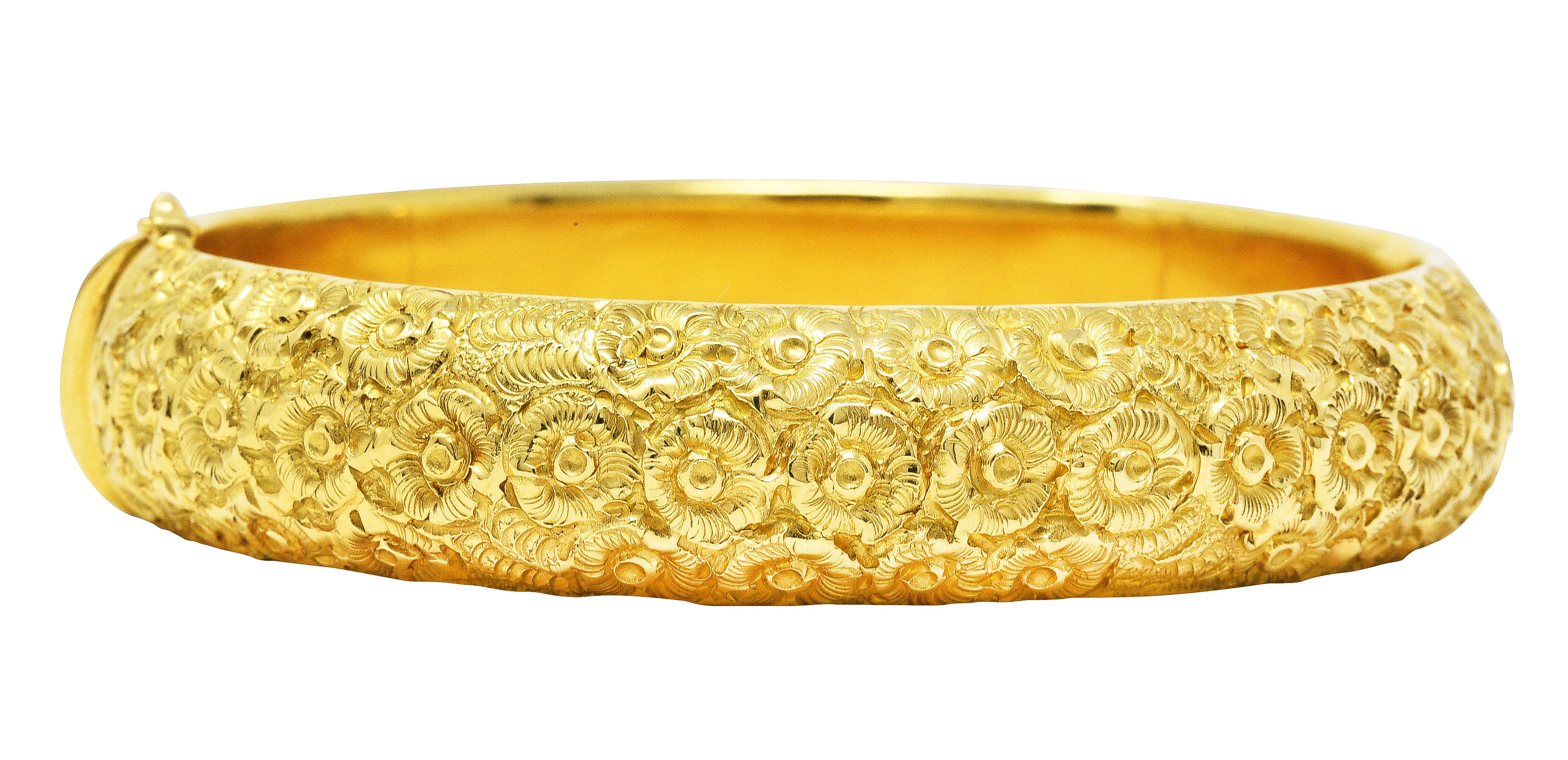 Vintage Italian 18 Karat Yellow Gold Hinged Floral Bangle Braceletbracelet - Wilson's Estate Jewelry