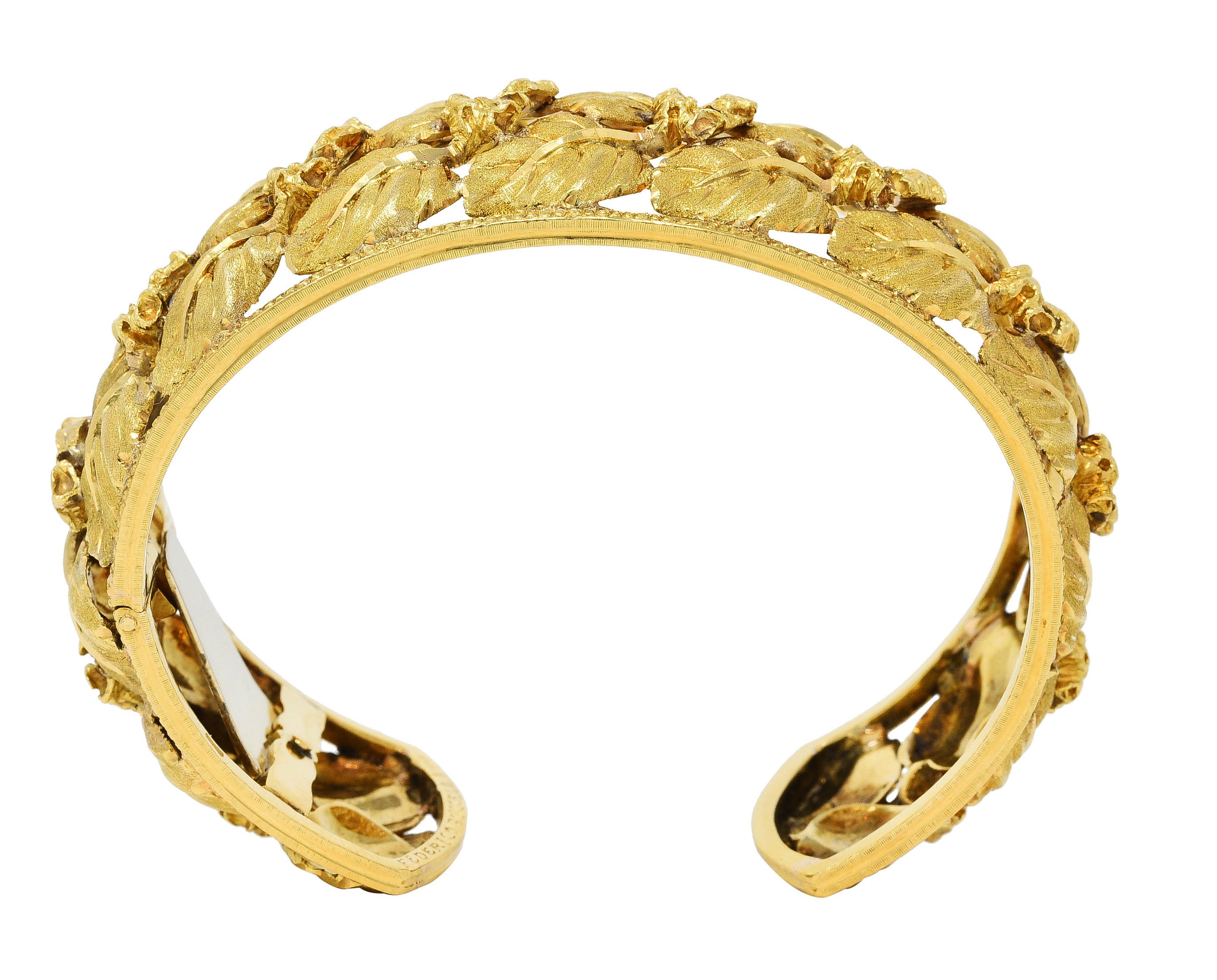 Vintage Buccellati 18 Karat Yellow Gold Hinged Foliate Leaf Cuff Braceletbracelet - Wilson's Estate Jewelry