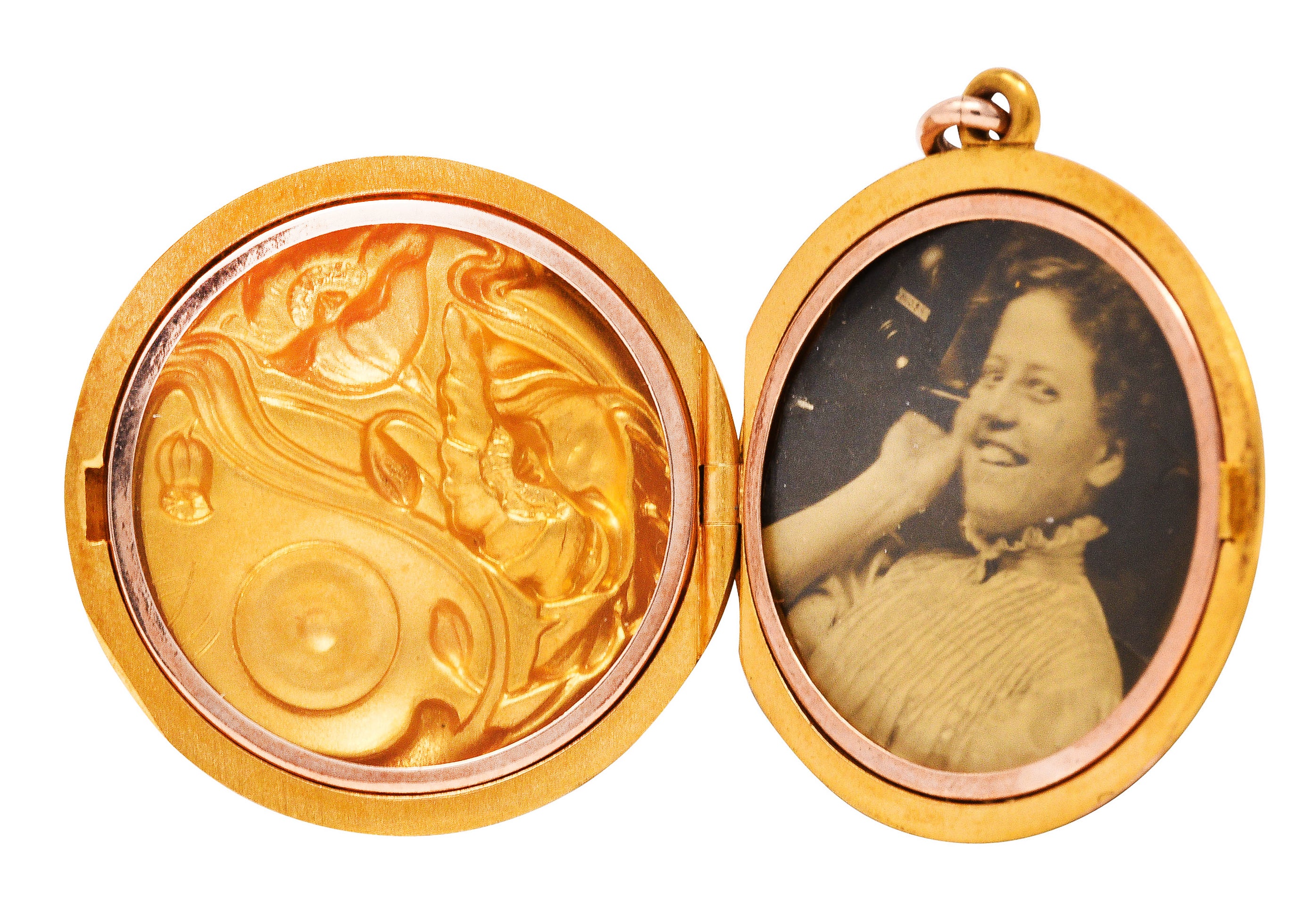 Art Nouveau 18 Karat Gold Floral Portrait Locket PendantNecklace - Wilson's Estate Jewelry