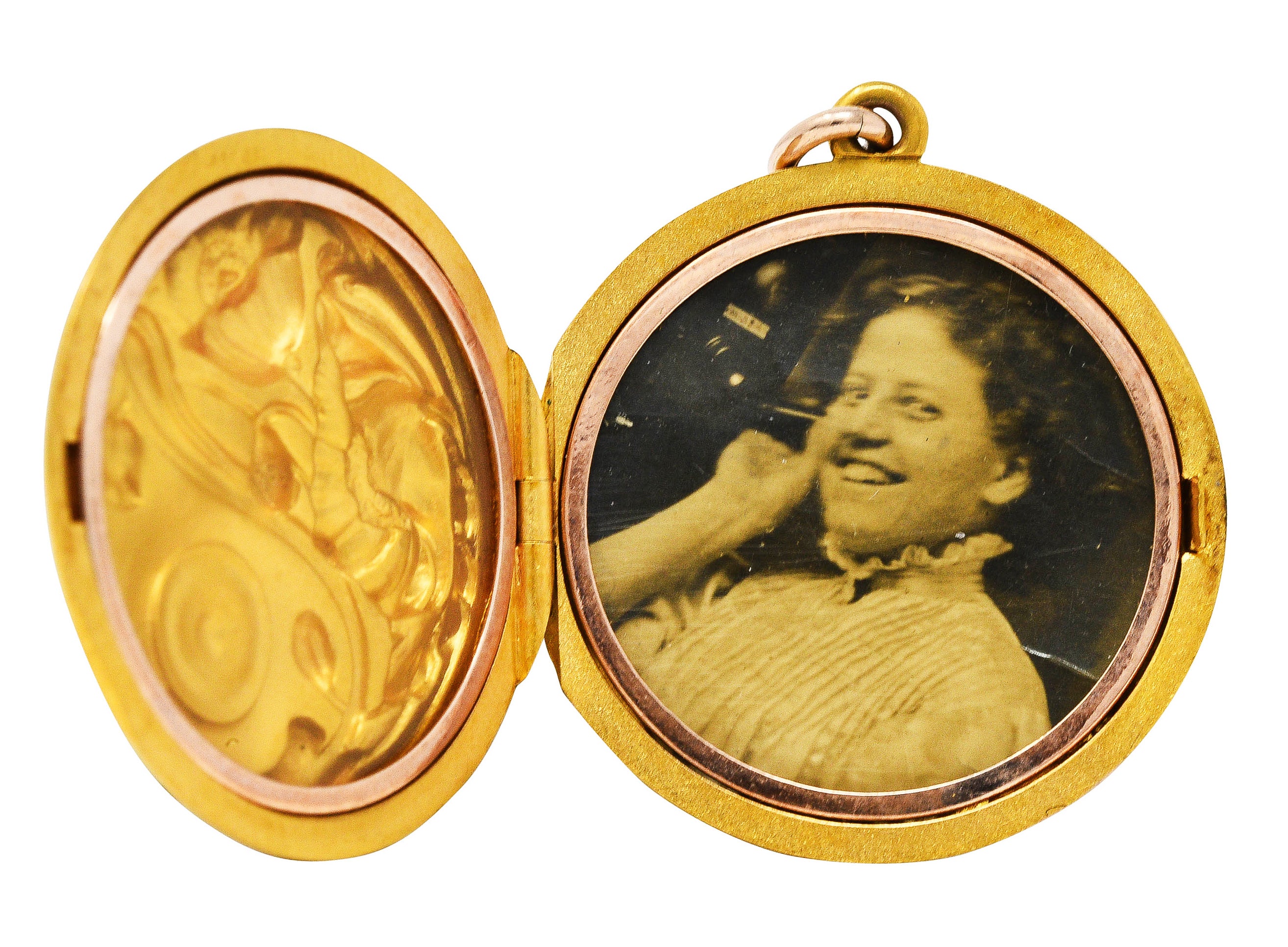 Art Nouveau 18 Karat Gold Floral Portrait Locket PendantNecklace - Wilson's Estate Jewelry