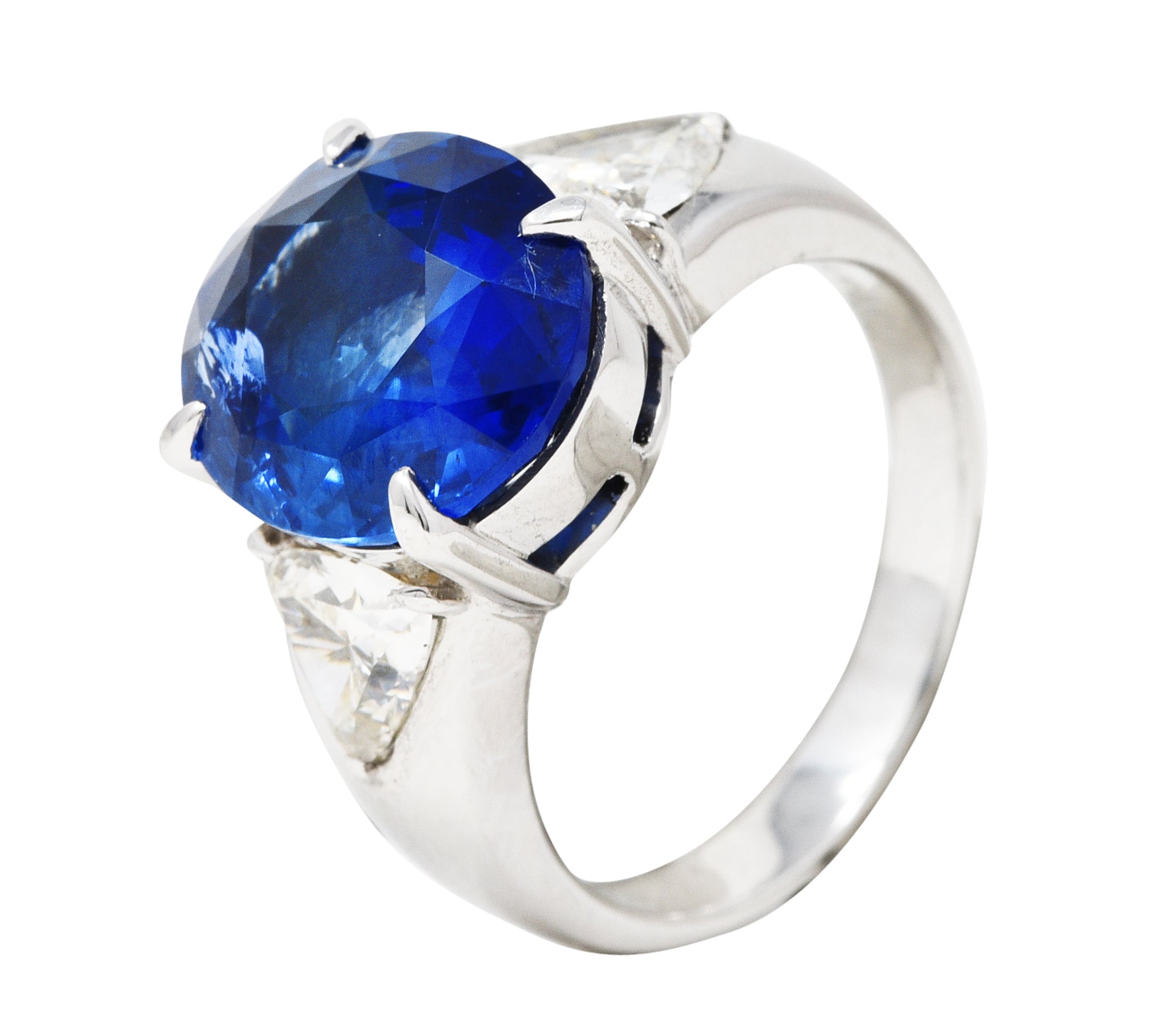 Contemporary 7.55 CTW Ceylon Sapphire Diamond Platinum Unisex Gemstone Ring GIA Wilson's Estate Jewelry