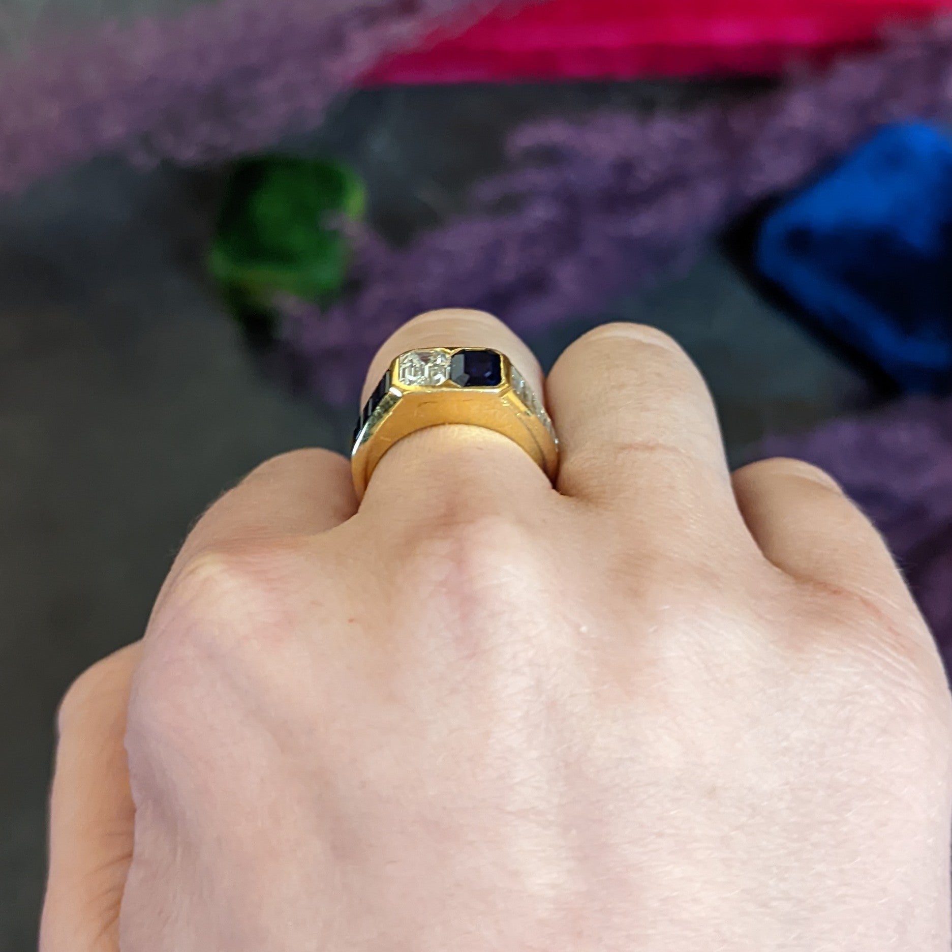 Van Cleef & Arpels 3.57 CTW Diamond Sapphire 18 Karat Gold French Unisex Ring Wilson's Antique & Estate Jewelry
