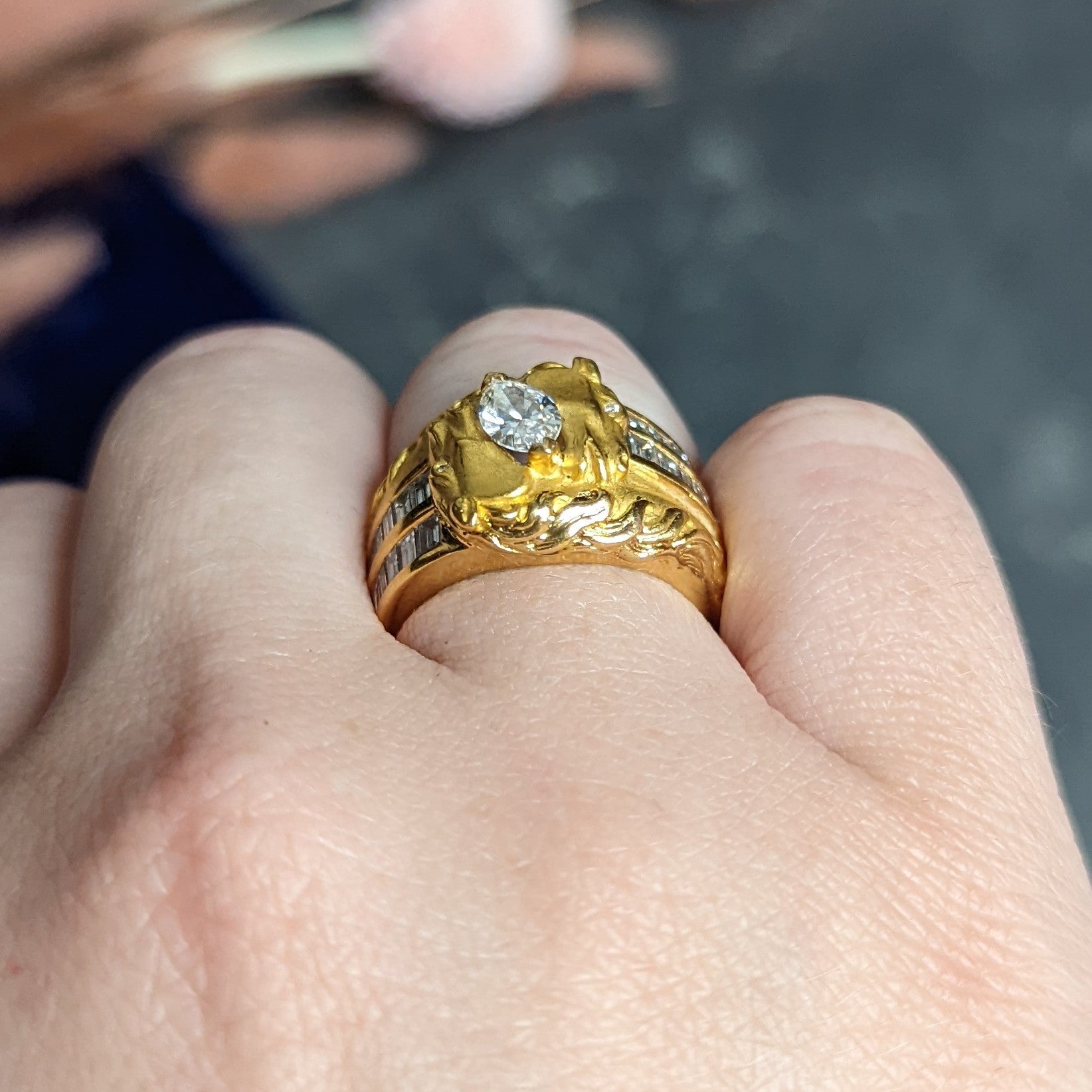 Carrera y Carrera 1.70 CTW Marquise Diamond 18 Karat Gold Ecuestre Horse Ring Wilson's Estate Jewelry