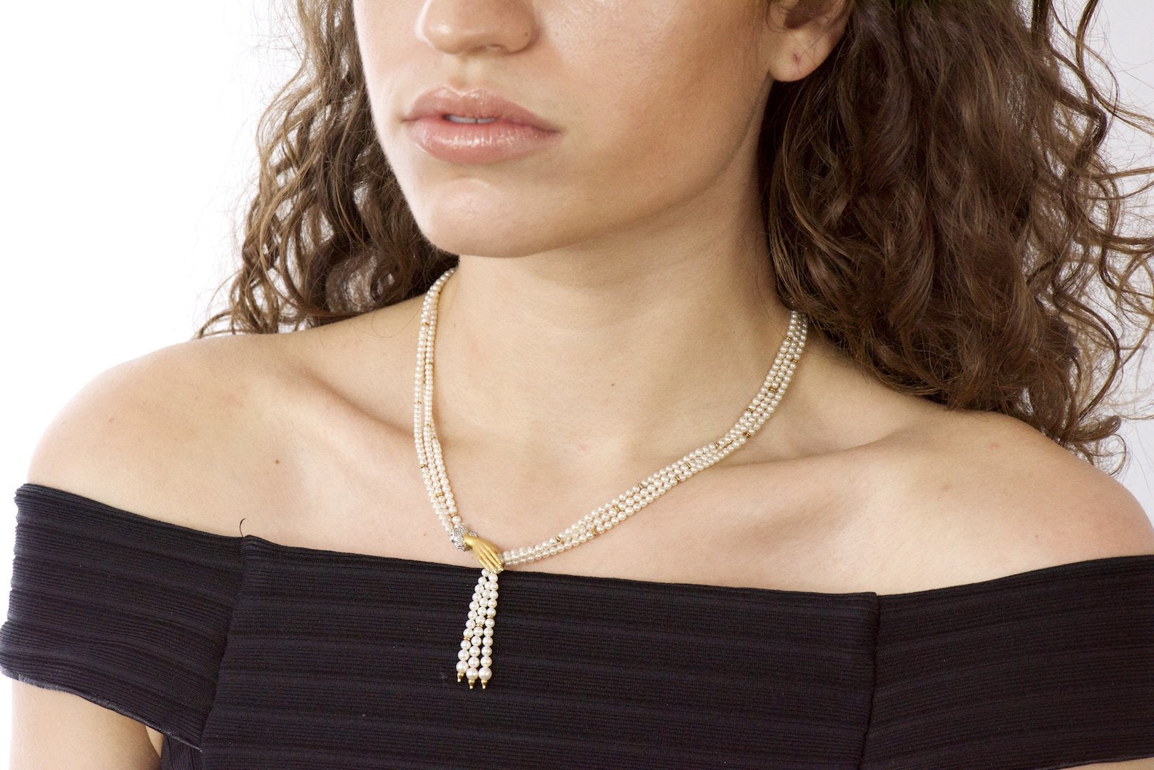 Carrera y Carrera 0.30 CTW Diamond Pearl 18 Karat Gold Las Manos Multi-Strand Necklace - Wilson's Estate Jewelry