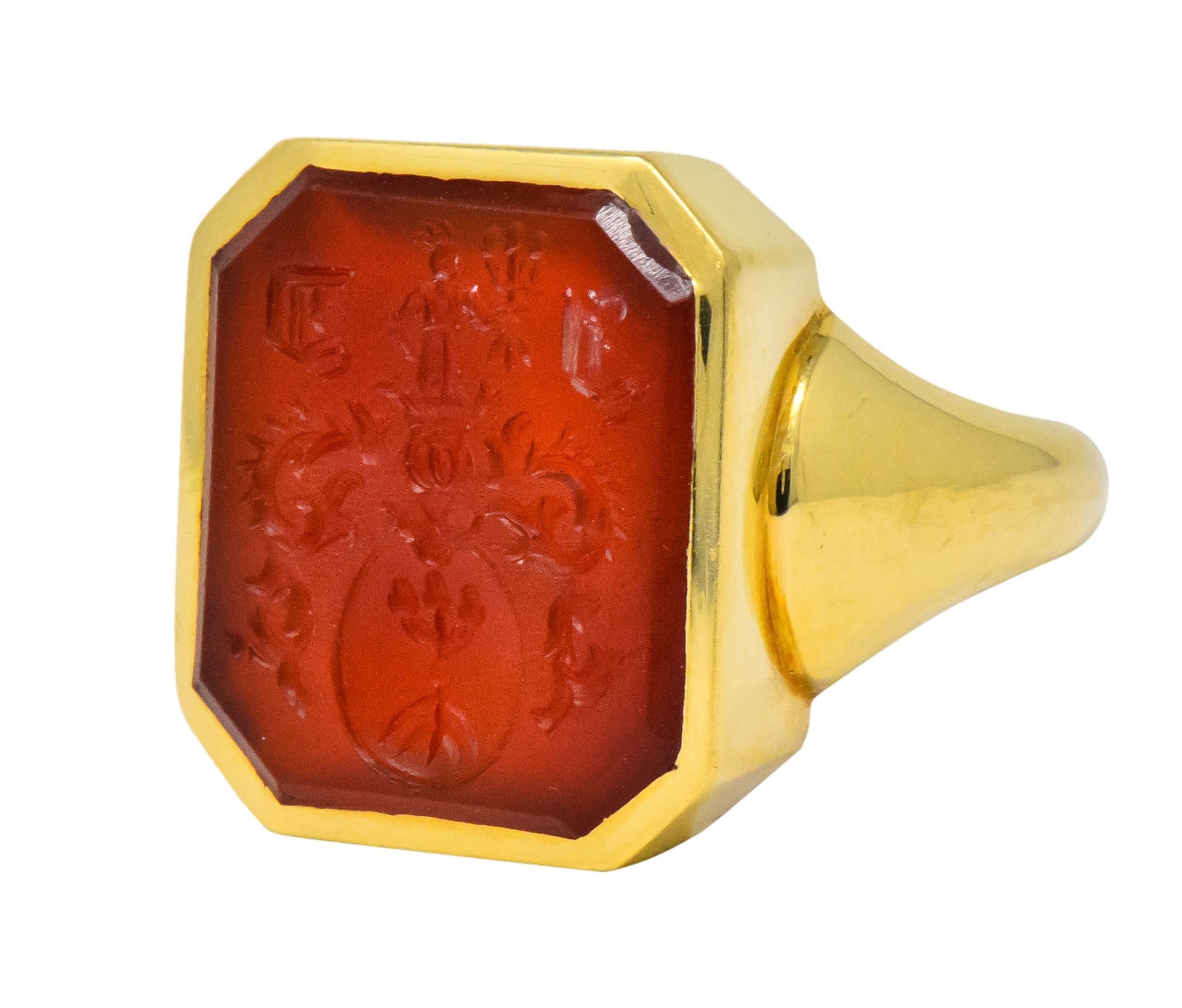 Charles Green & Son Vintage English Carnelian Intaglio 18 Karat Gold Unisex Signet Ring - Wilson's Estate Jewelry