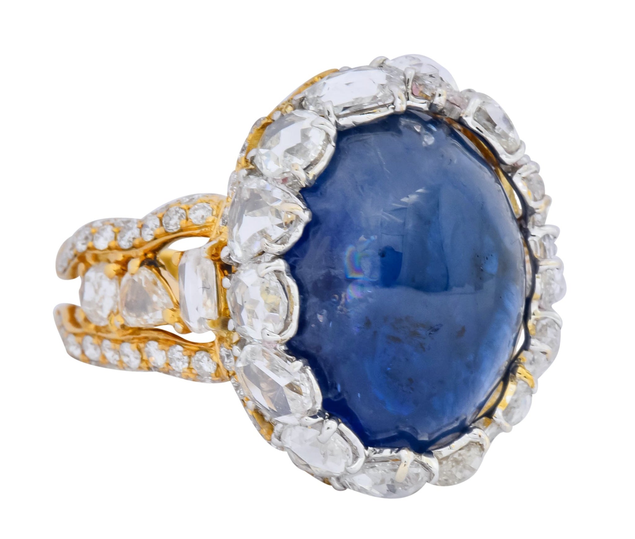 Contemporary 17.00 CTW Sapphire Diamond 18 Karat Gold Cluster Cocktail Ring - Wilson's Estate Jewelry