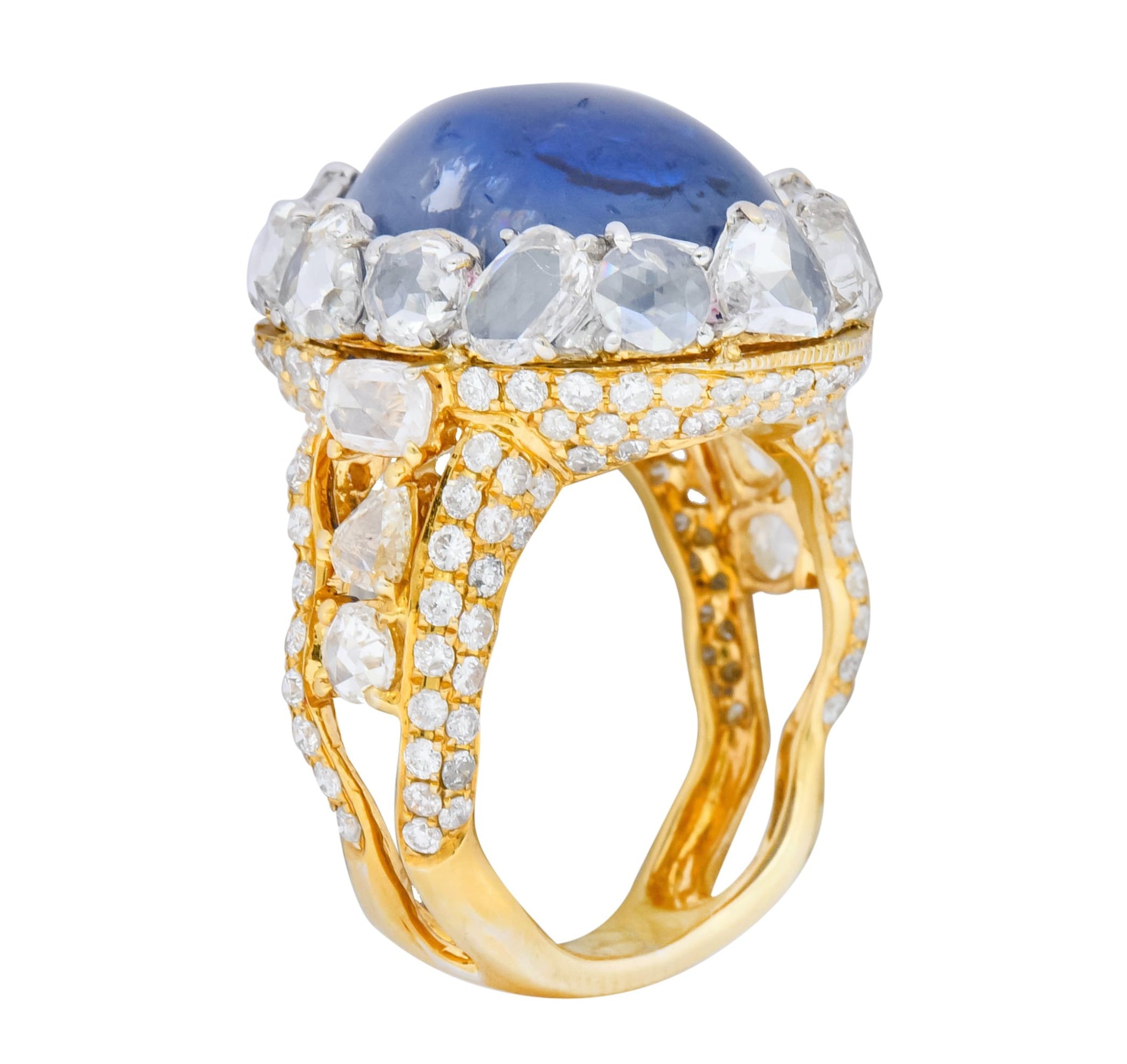 Contemporary 17.00 CTW Sapphire Diamond 18 Karat Gold Cluster Cocktail Ring - Wilson's Estate Jewelry
