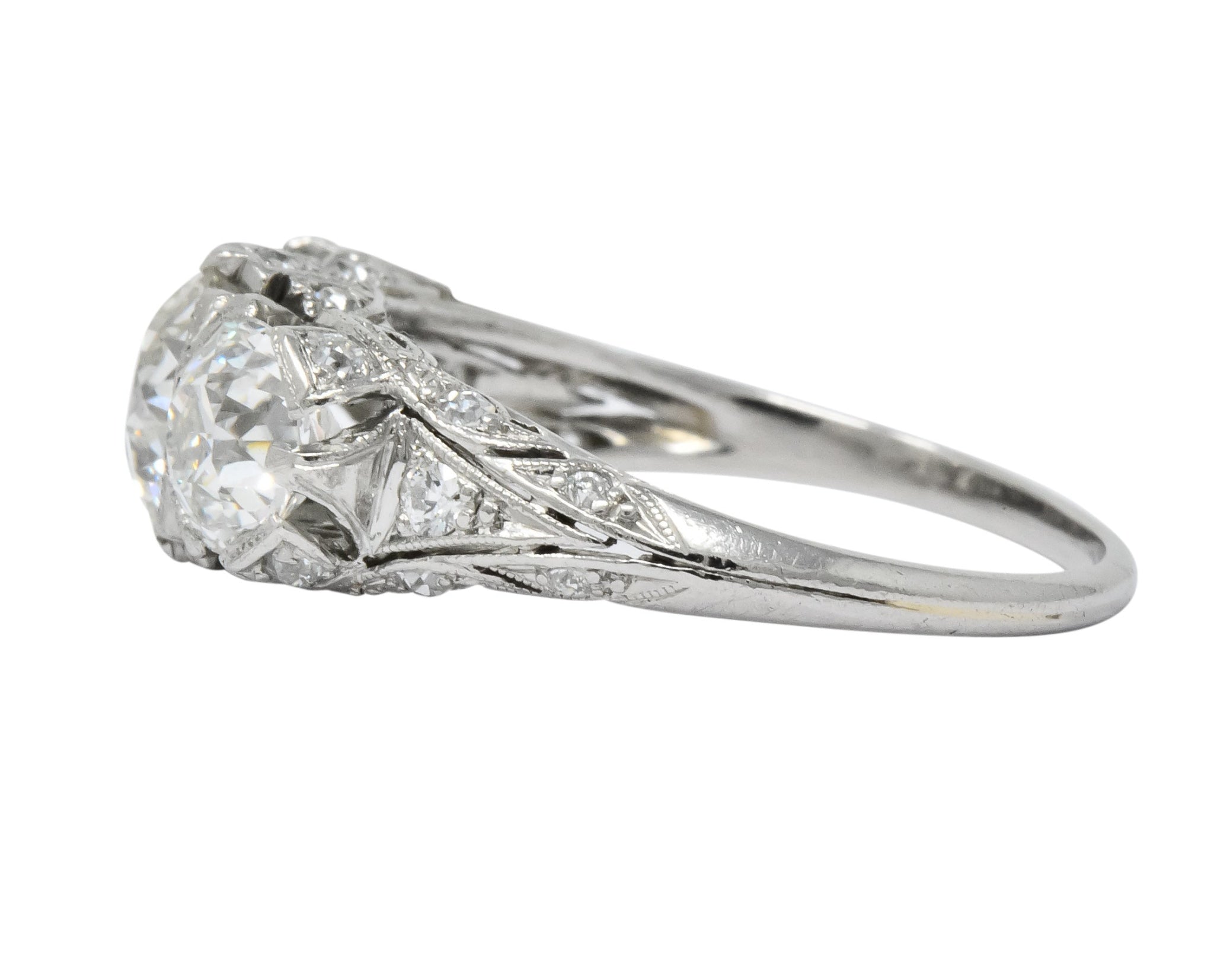 Edwardian 2.70 CTW Old European Diamond Platinum Three Stone Ring GIA - Wilson's Estate Jewelry