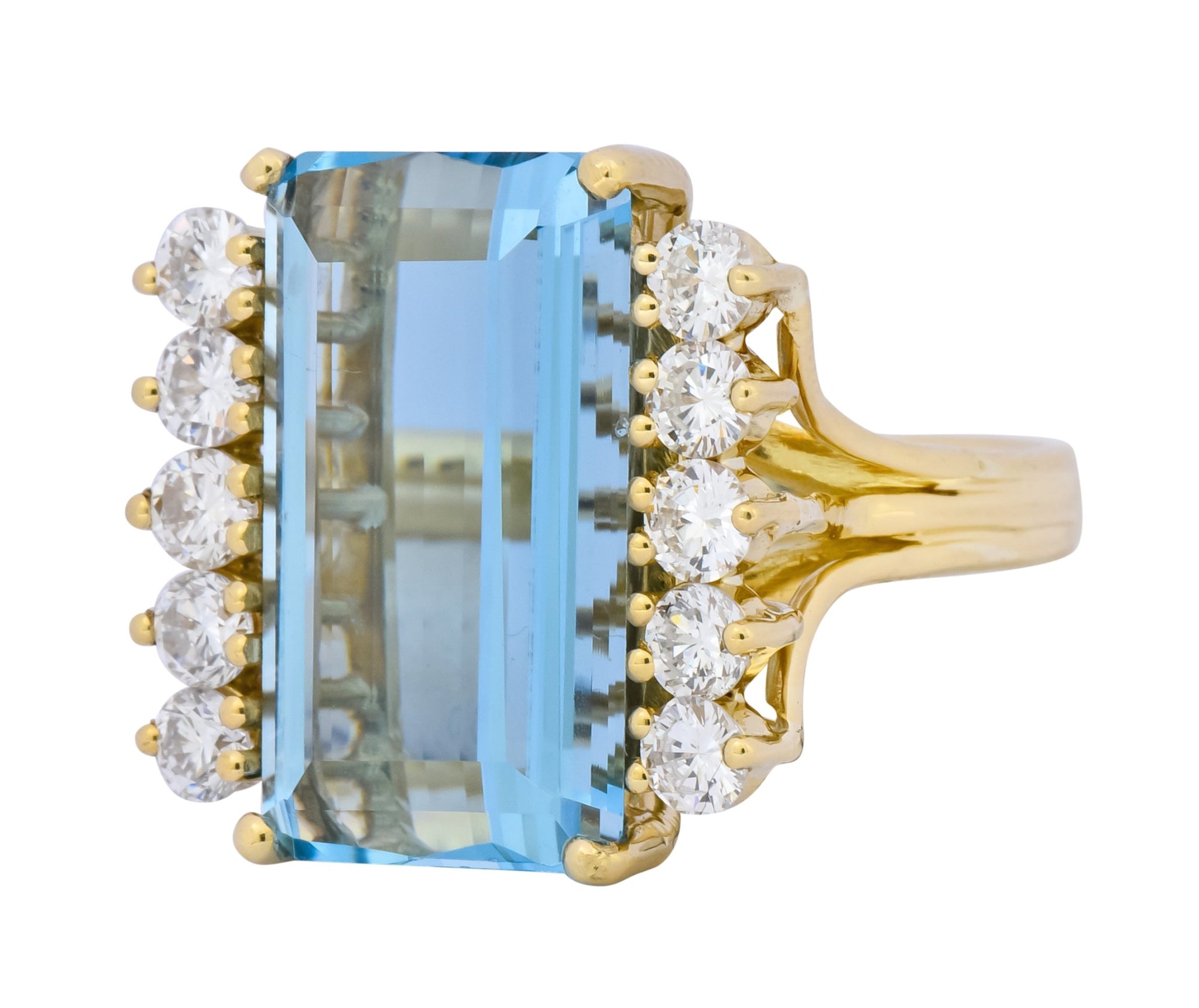 H. Stern 1980's Vintage 11.10 CTW Aquamarine Diamond 18 Karat Gold Cocktail Ring - Wilson's Estate Jewelry