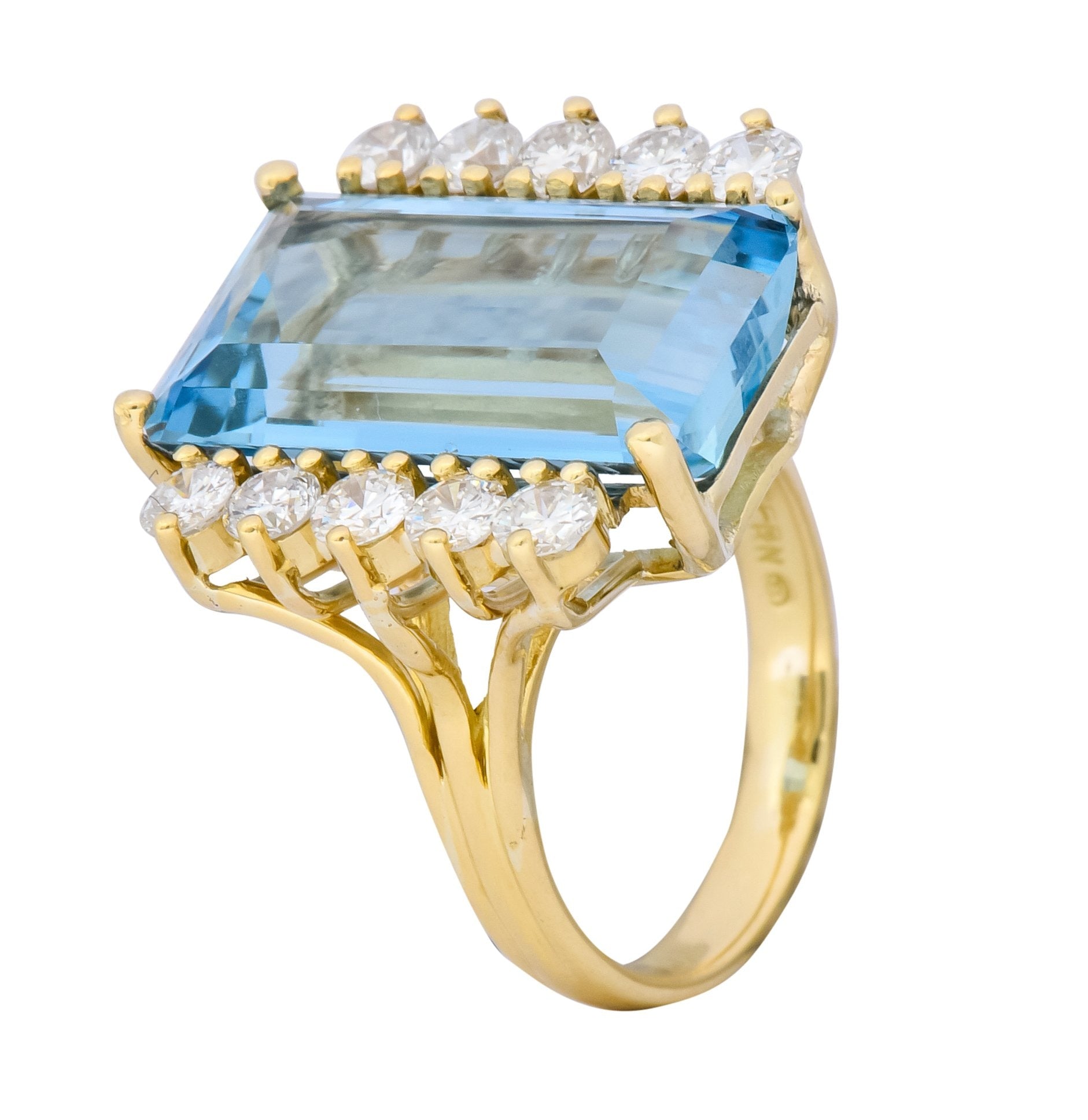 H. Stern 1980's Vintage 11.10 CTW Aquamarine Diamond 18 Karat Gold Cocktail Ring - Wilson's Estate Jewelry