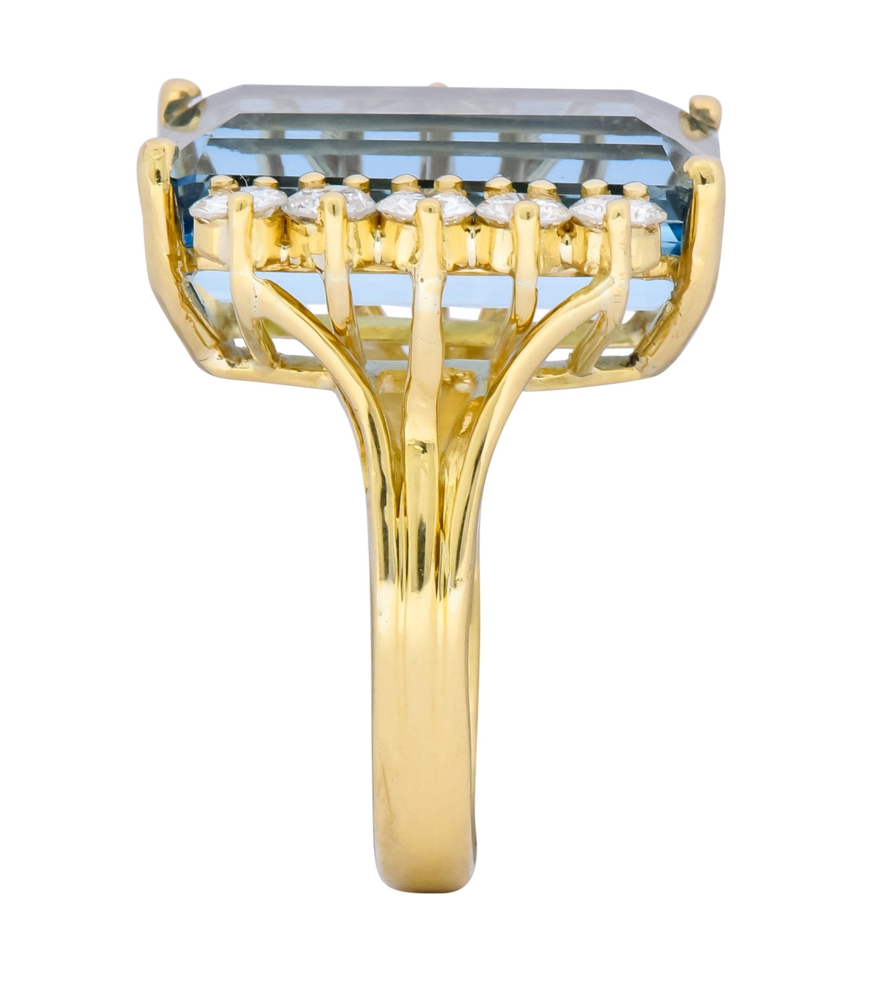 H. Stern 1980's Vintage 11.10 CTW Aquamarine Diamond 18 Karat Gold Cocktail Ring - Wilson's Estate Jewelry
