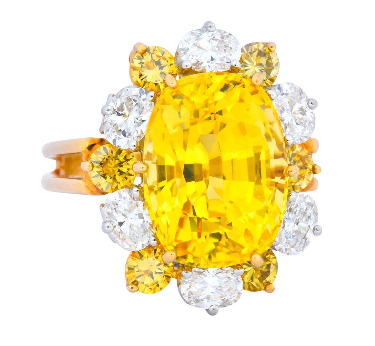Oscar Heyman 14.86 CTW No Heat Golden Yellow Sapphire Fancy Colored Diamond Platinum 18 Karat Gold Ring GIA - Wilson's Estate Jewelry
