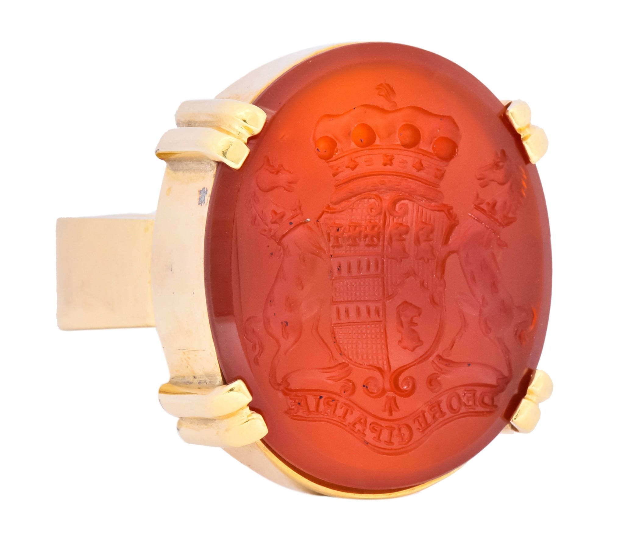 Retro Carnelian Intaglio 18 Karat Gold Deo Regi Patria Unisex Ring - Wilson's Estate Jewelry