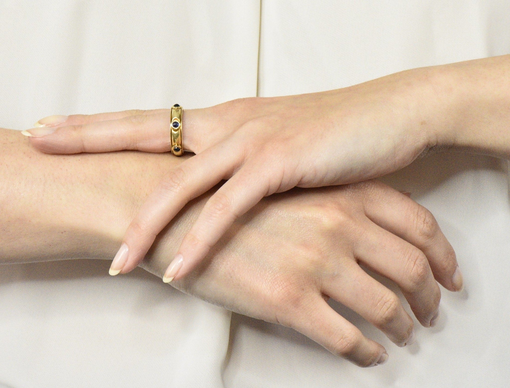 Tiffany & Co. Italy Contemporary 1.50 CTW Sapphire 18 Karat Gold Band Ring - Wilson's Estate Jewelry