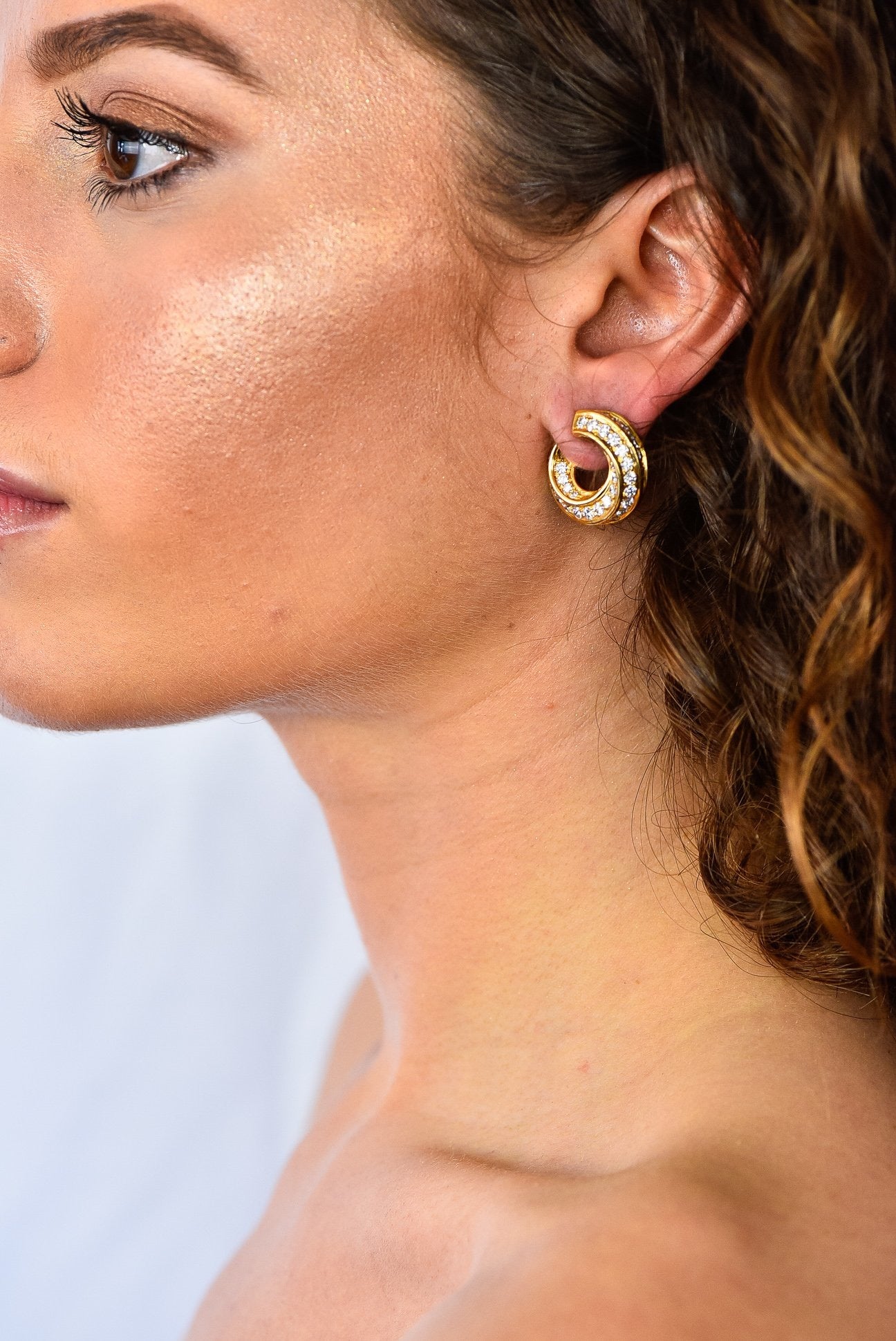 Tiffany & Co. Vintage 3.48 CTW Diamond 18 Karat Gold Hoop Swirl Earrings - Wilson's Estate Jewelry