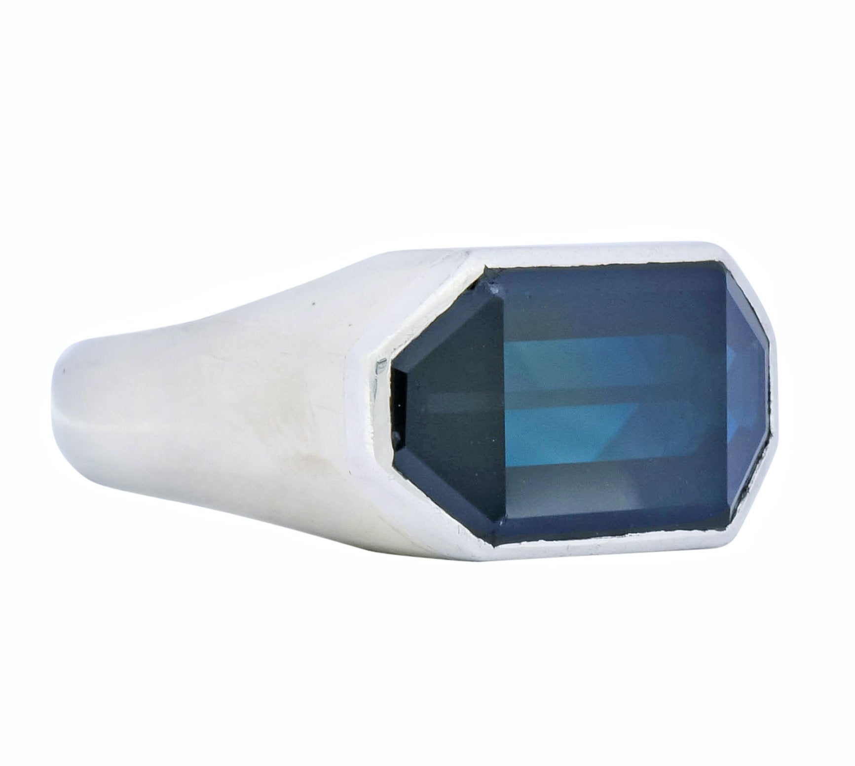 Van Cleef & Arpels 9.00 CTW No Heat Sapphire Platinum-Topped 18 Karat White Gold Men's Ring AGL - Wilson's Estate Jewelry