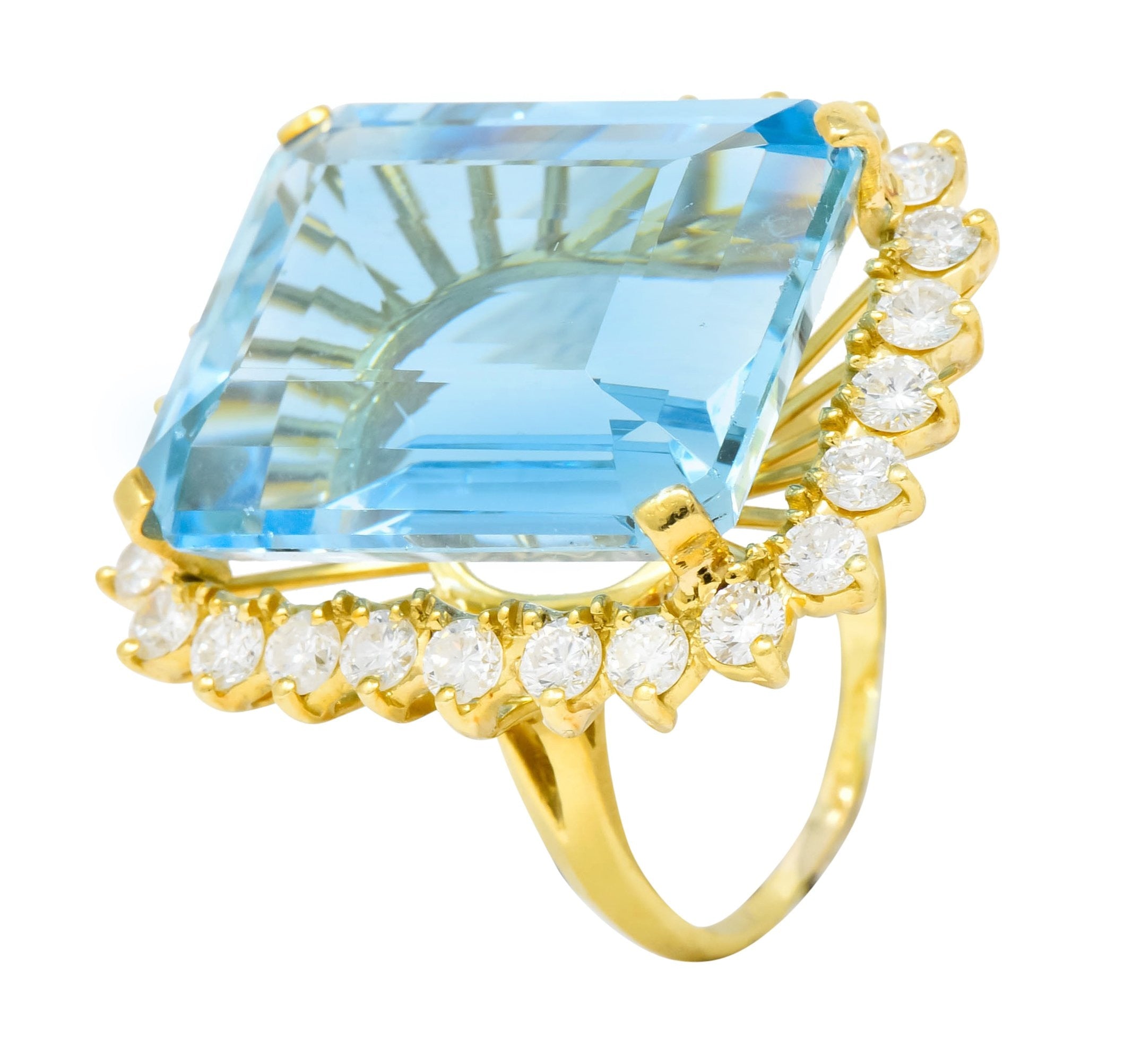 Vintage 30.50 CTW Aquamarine Diamond 18 Karat Gold Cluster Cocktail Ring - Wilson's Estate Jewelry