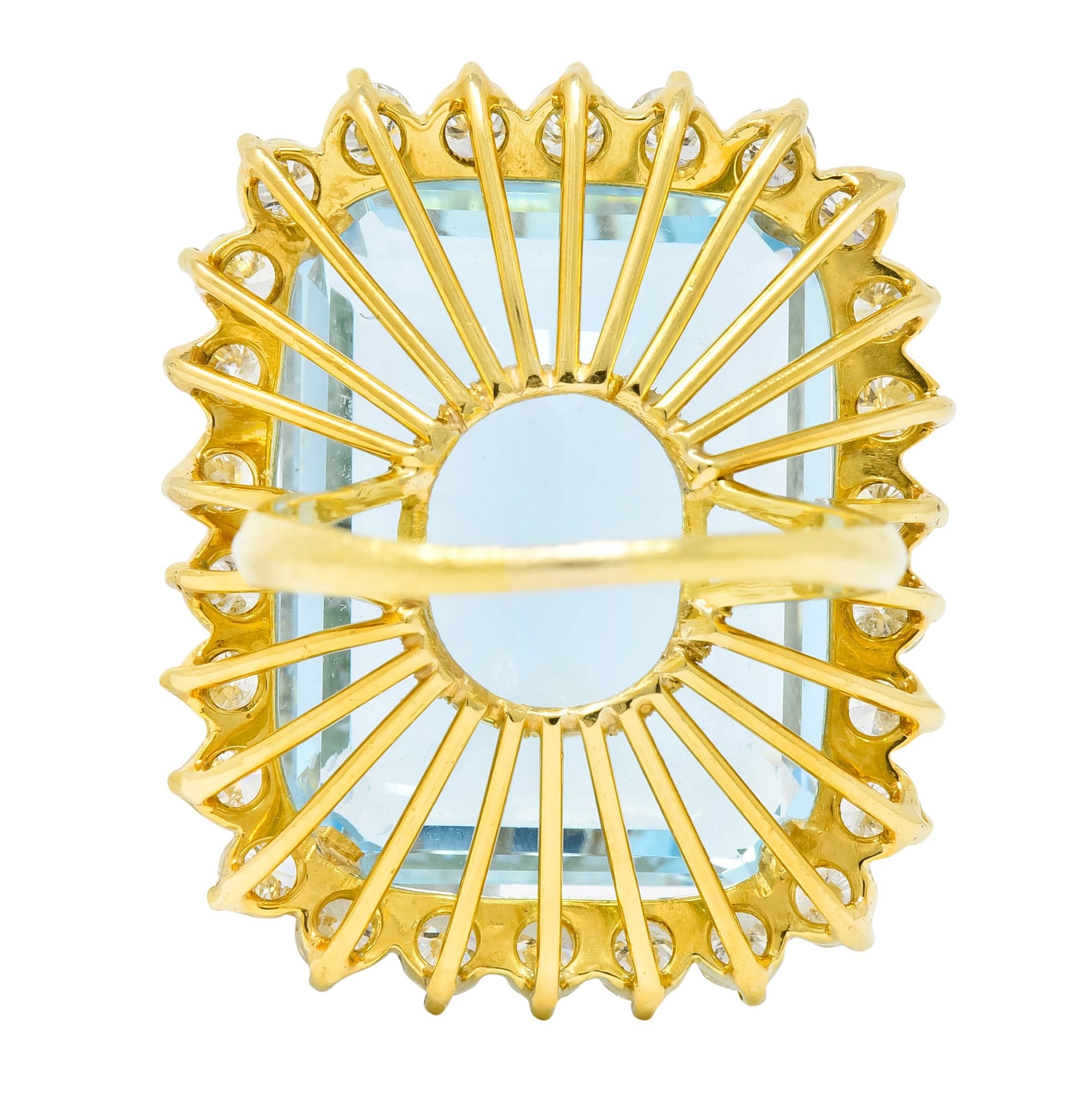 Vintage 30.50 CTW Aquamarine Diamond 18 Karat Gold Cluster Cocktail Ring - Wilson's Estate Jewelry
